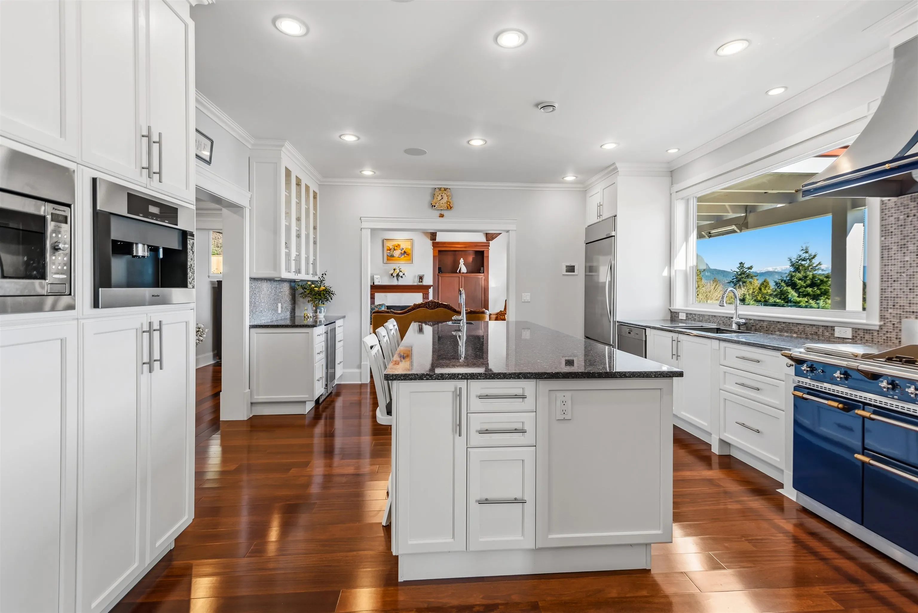1128 Twin Isle Drive
