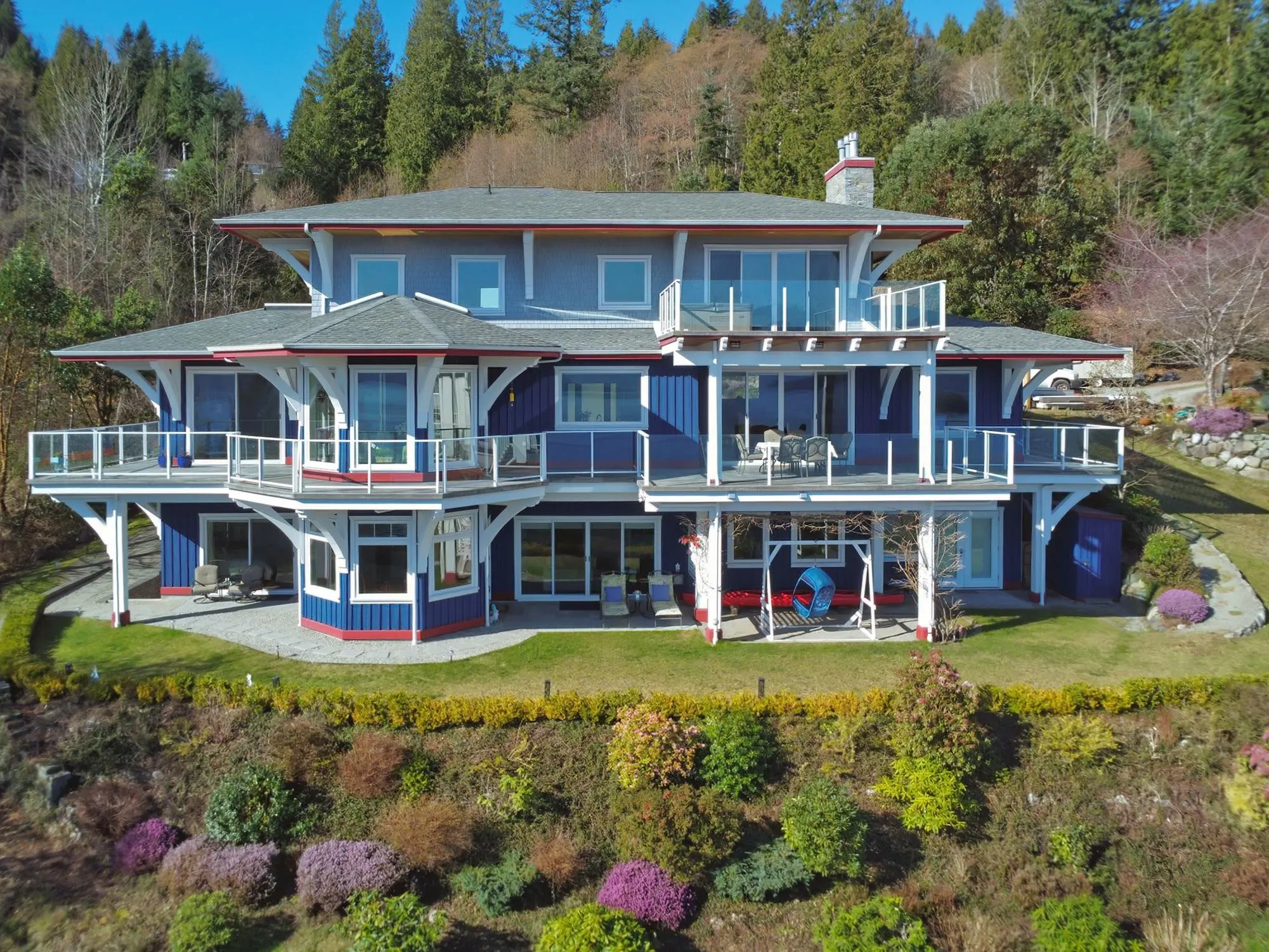 1128 Twin Isle Drive