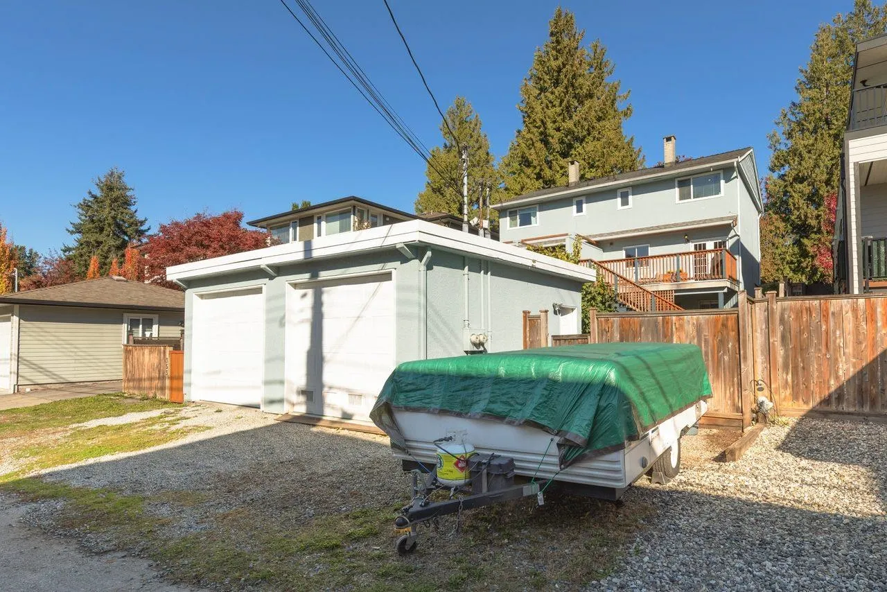 355 E 4th Street