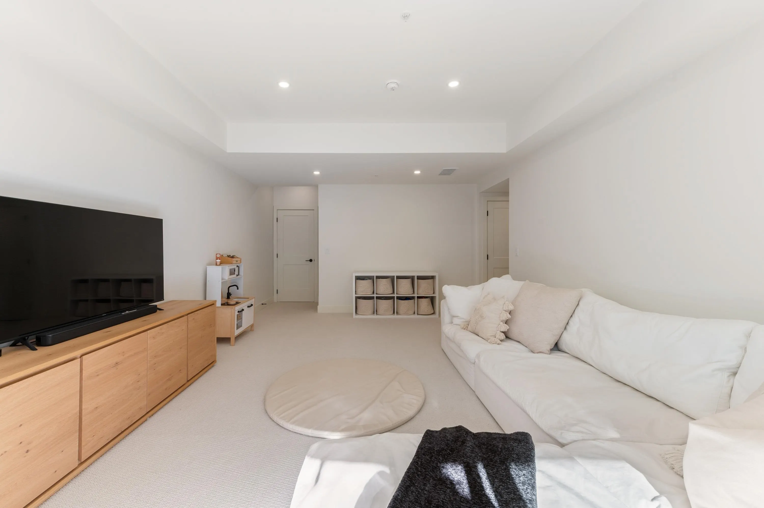 23183 136 Avenue #52