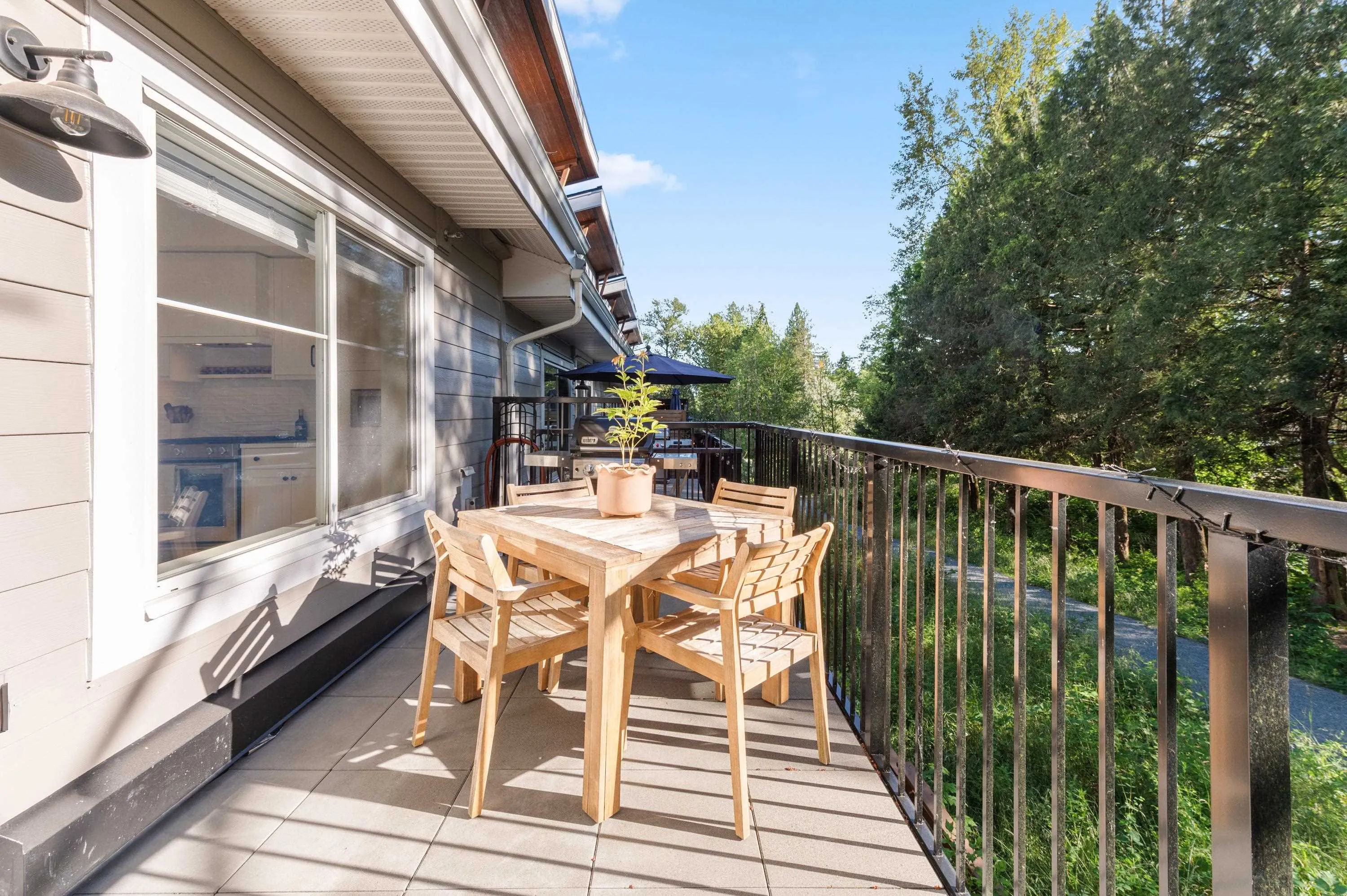 23183 136 Avenue #52