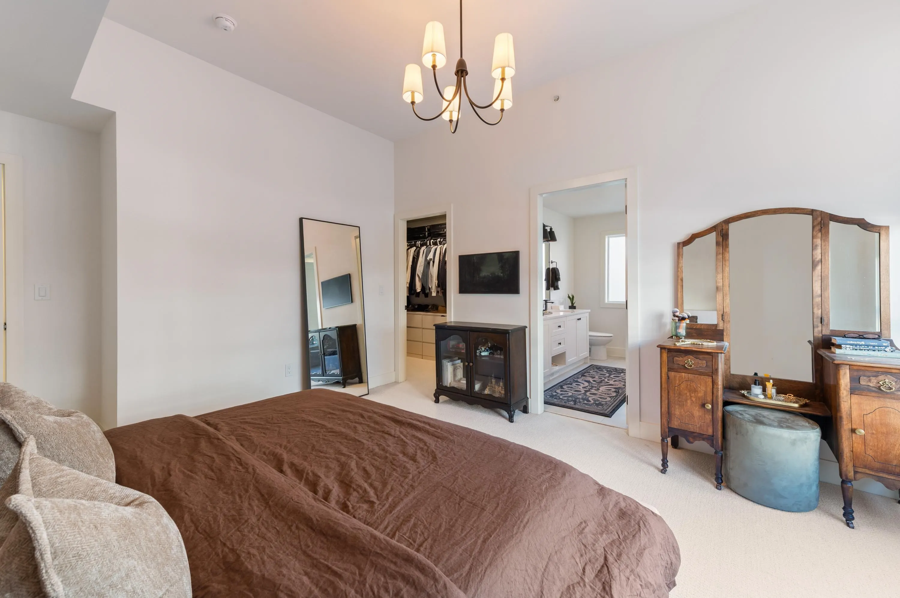 23183 136 Avenue #52