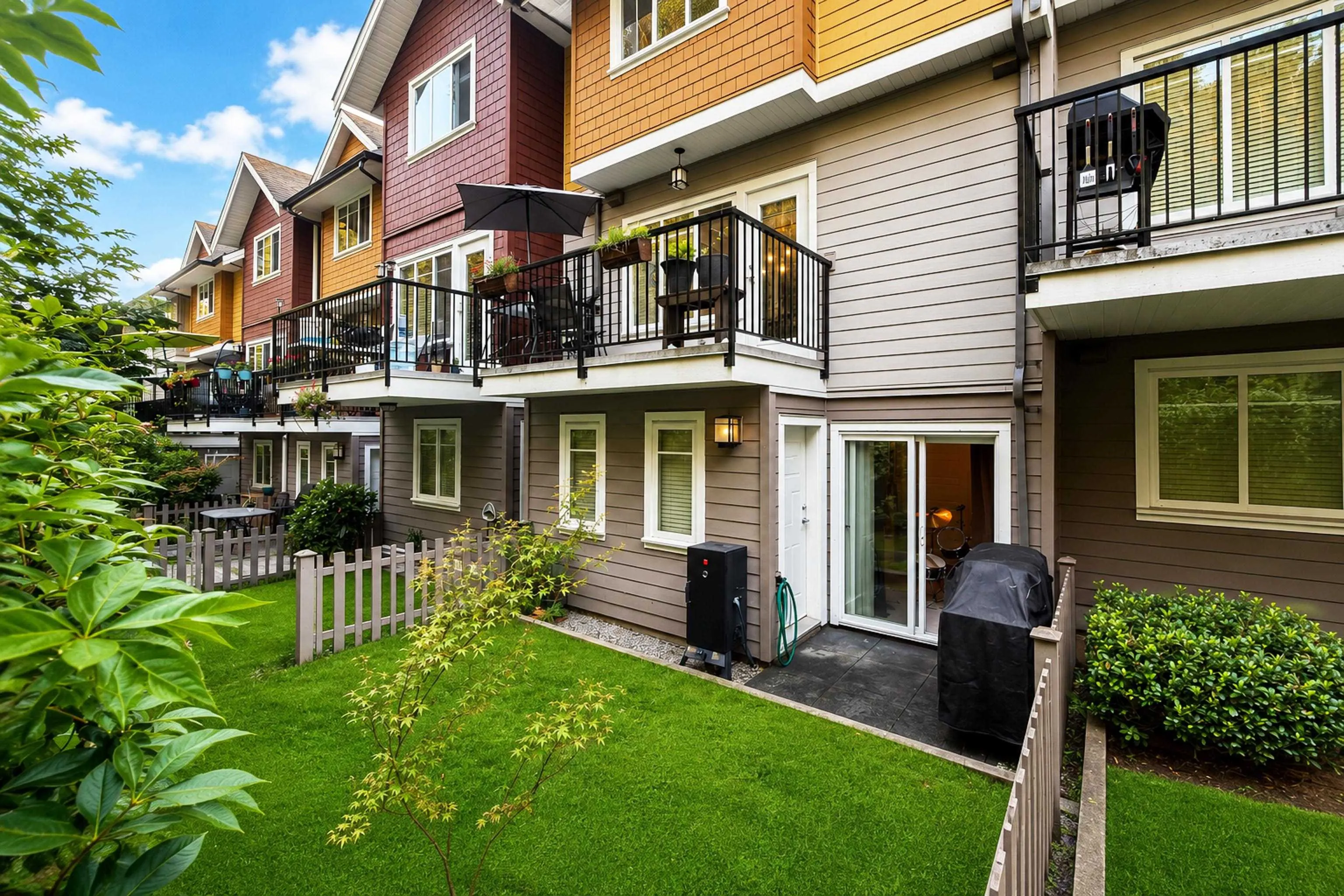 1219 Burke Mountain Street #30