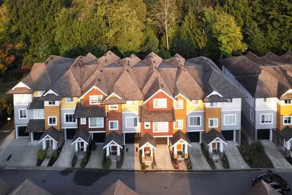 1219 Burke Mountain Street #30