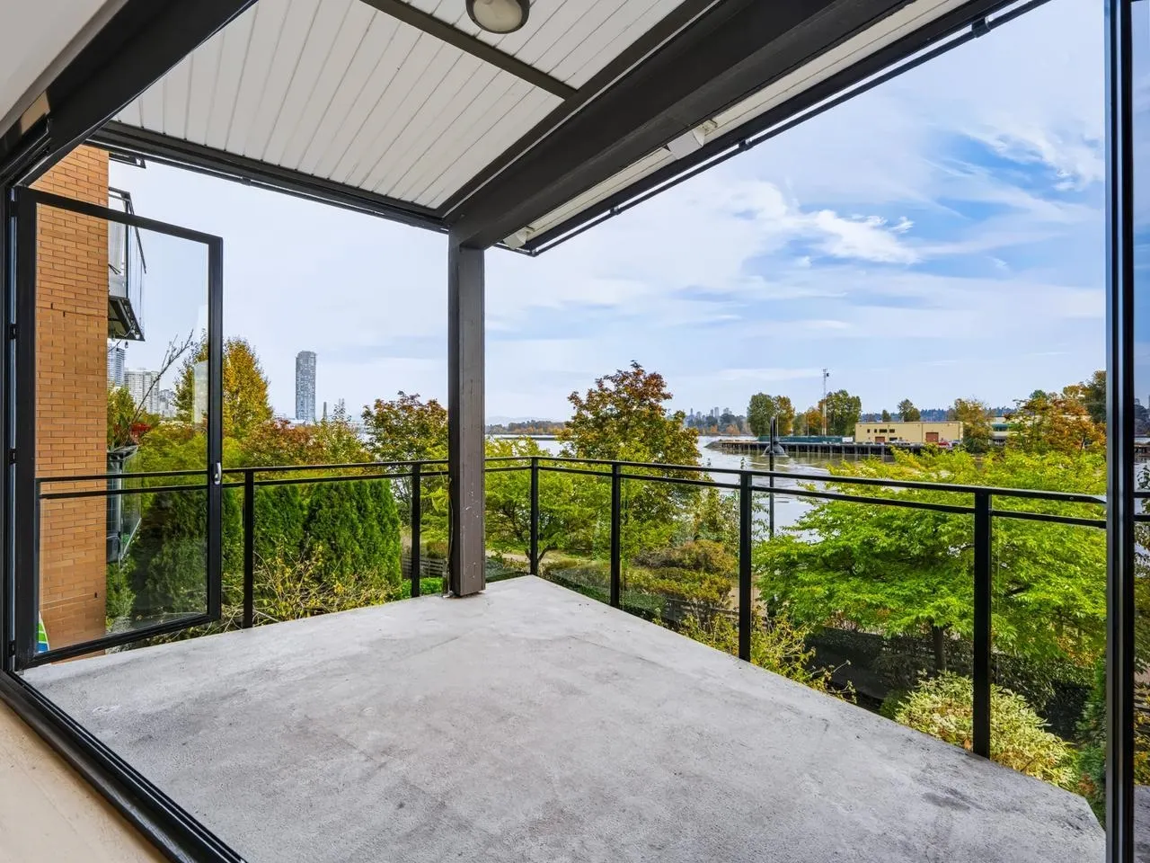 220 Salter Street #212