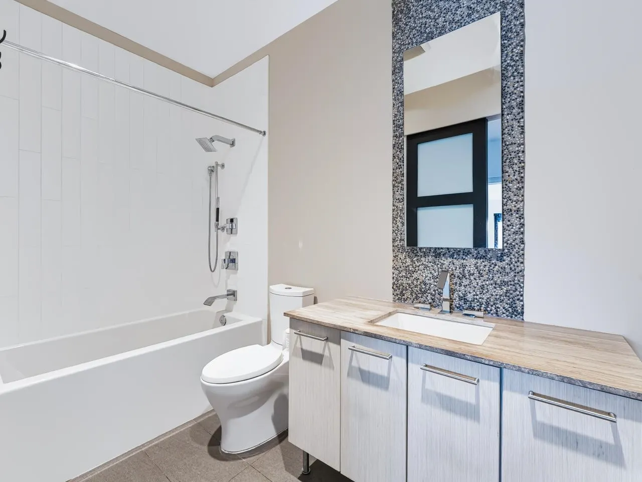 220 Salter Street #212