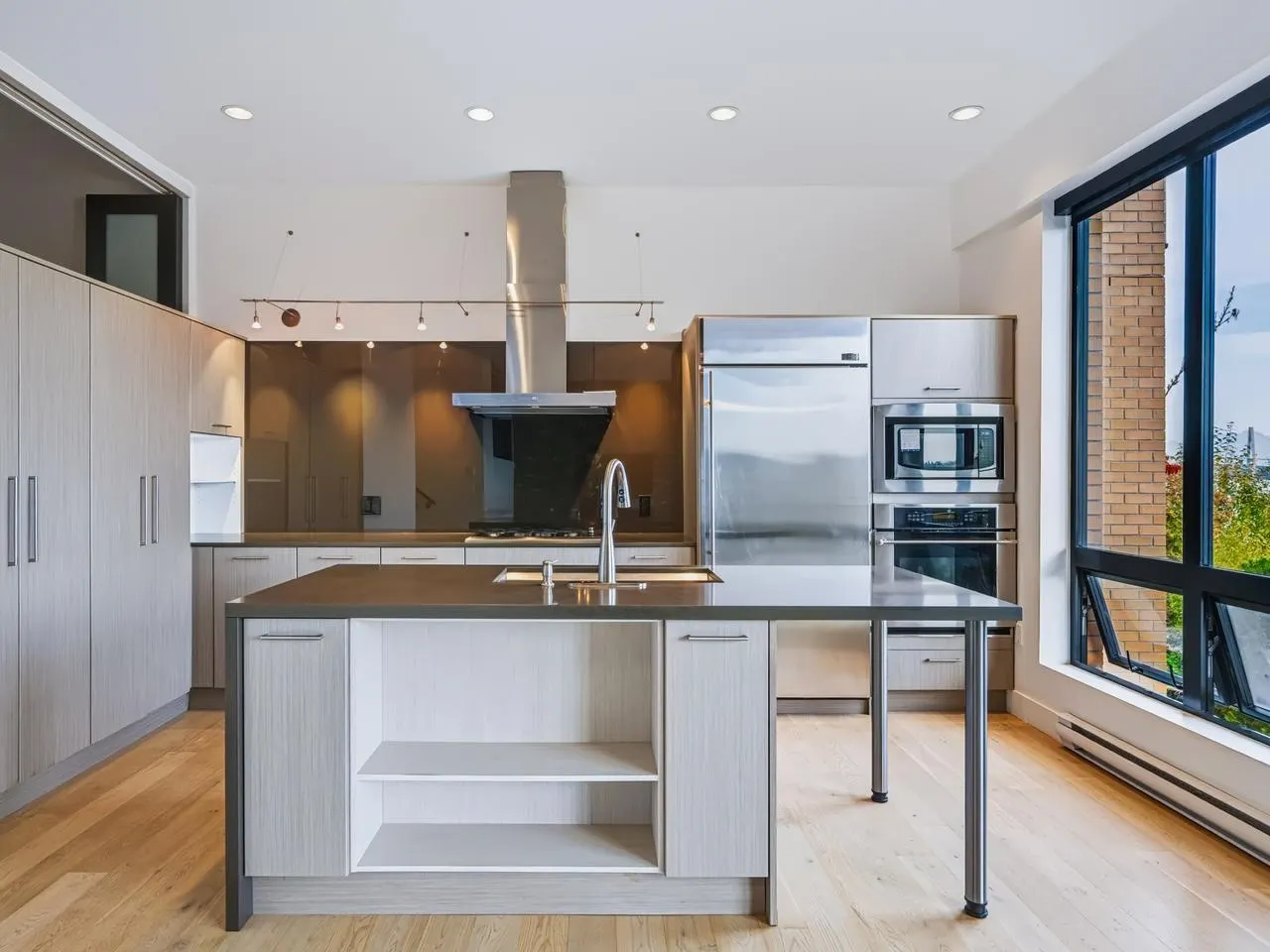 220 Salter Street #212
