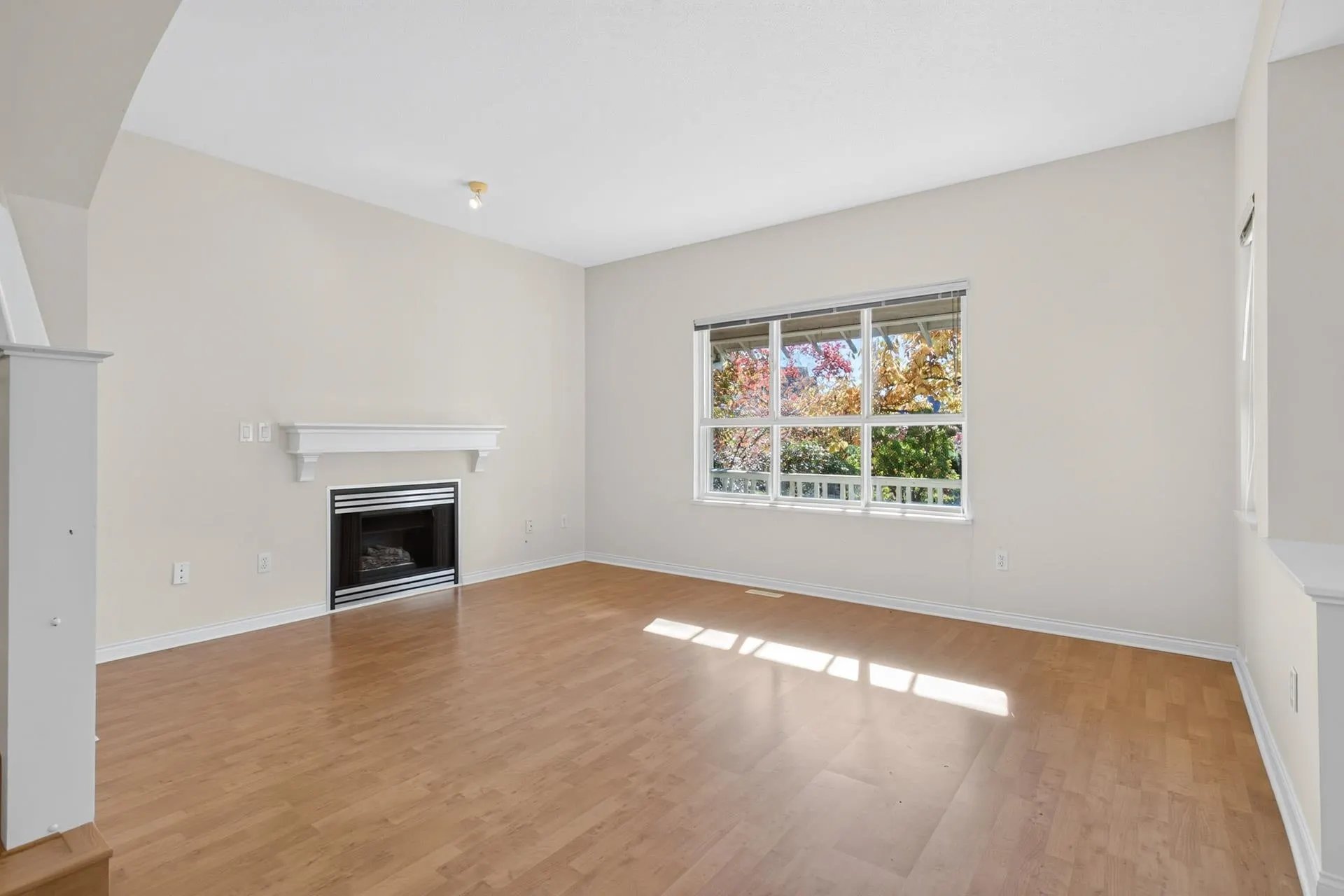 111 Foundry Row