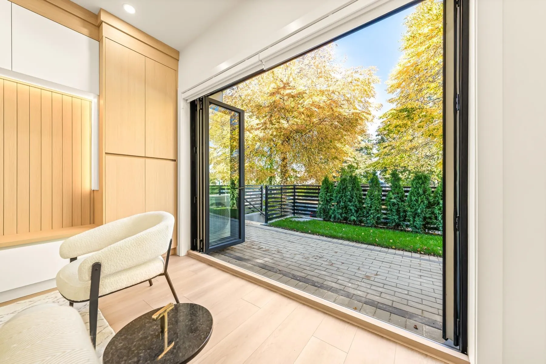 2686 Mcgill Street #1