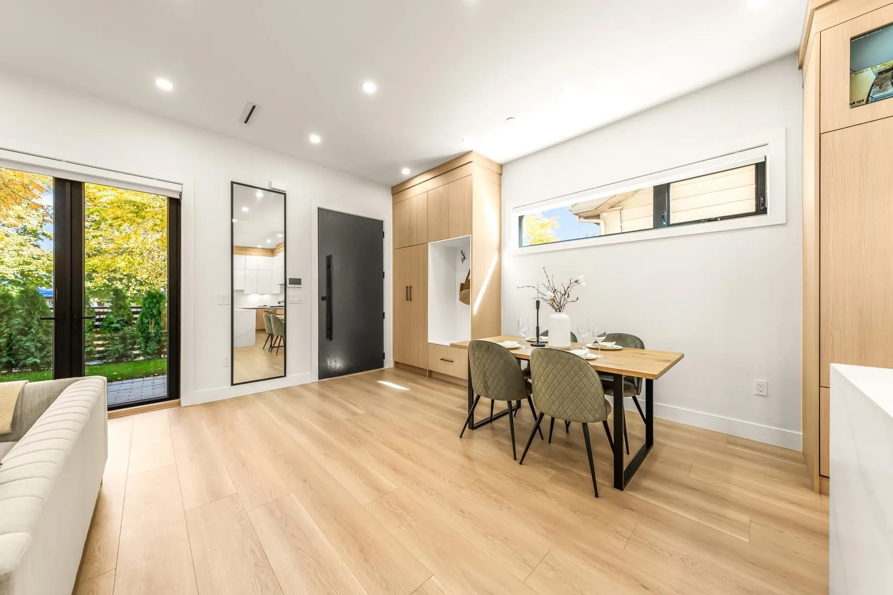 2686 Mcgill Street #1