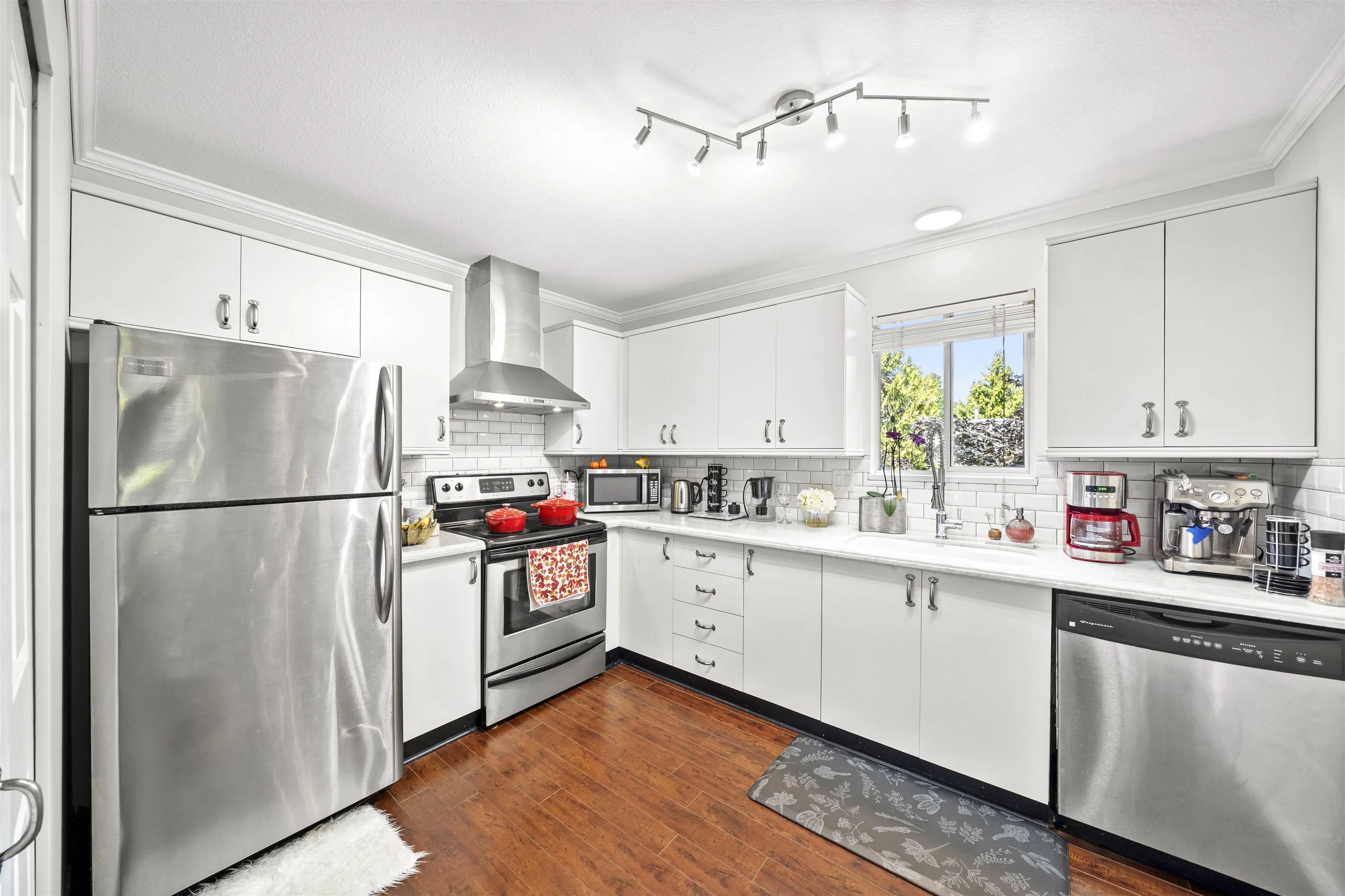 7840 Moffatt Road #205
