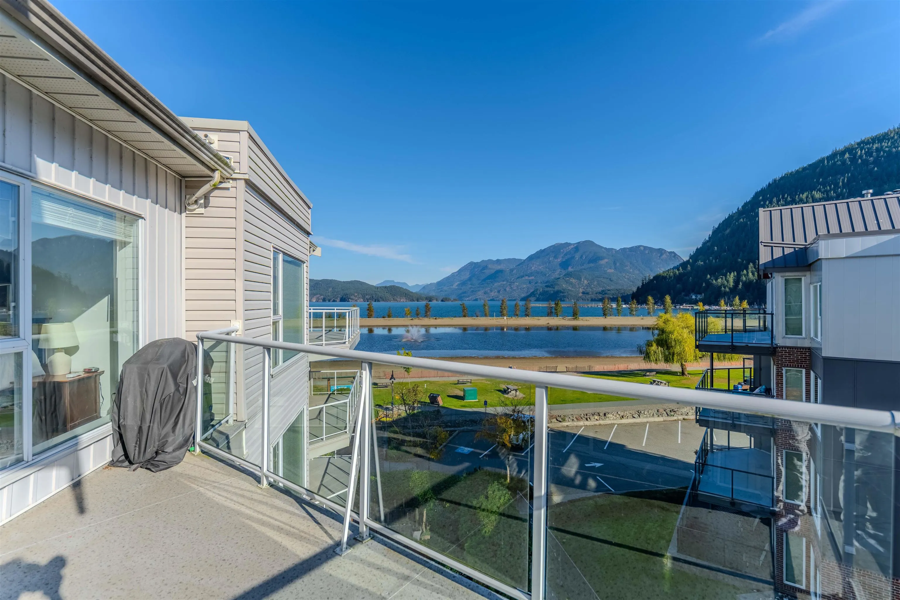 328 Esplanade Avenue #412