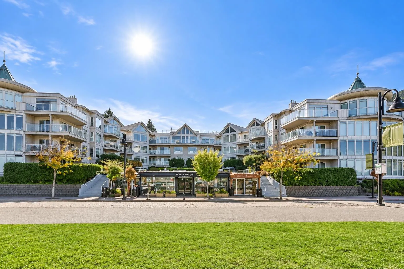 328 Esplanade Avenue #412