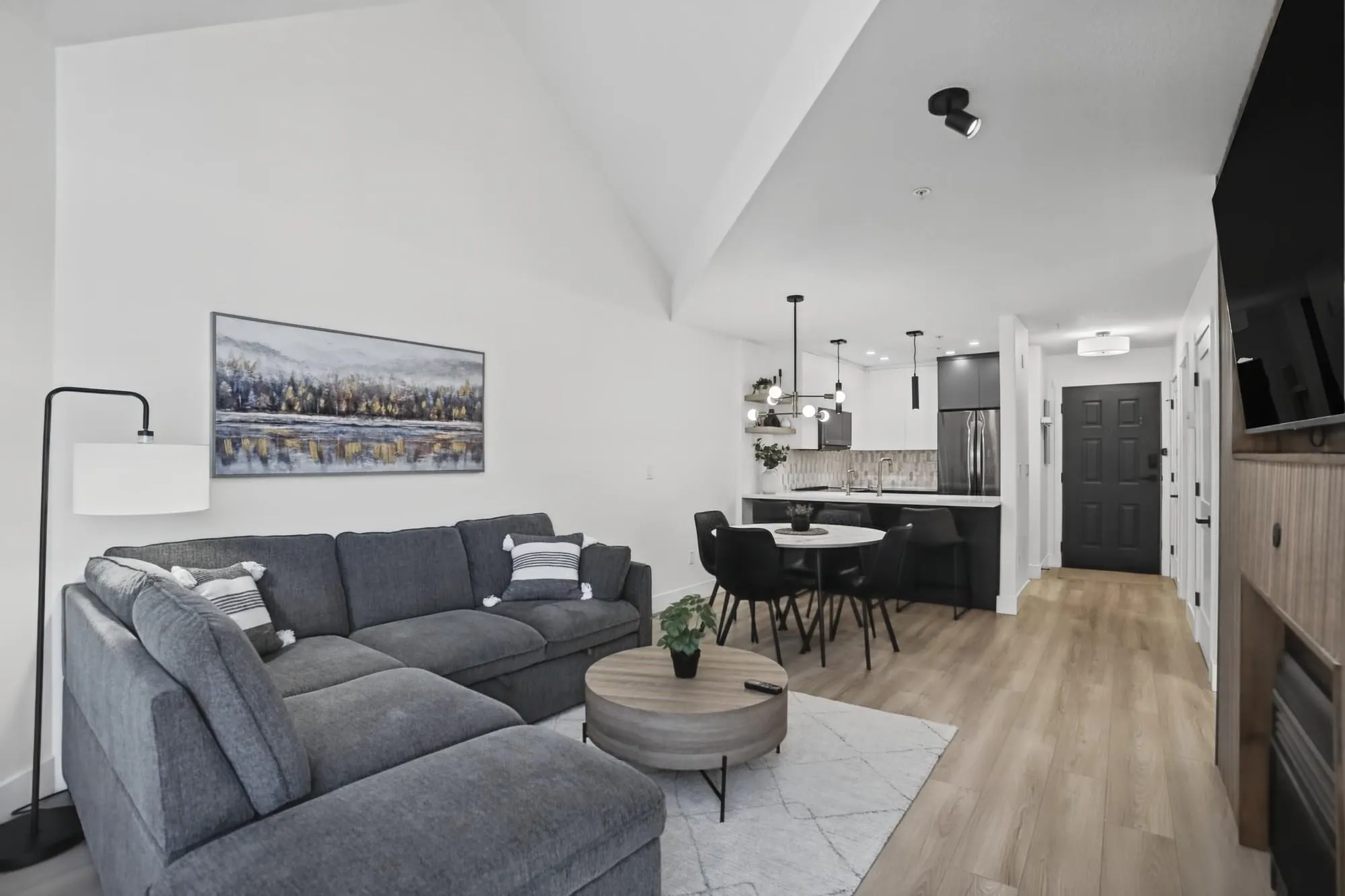 328 Esplanade Avenue #412