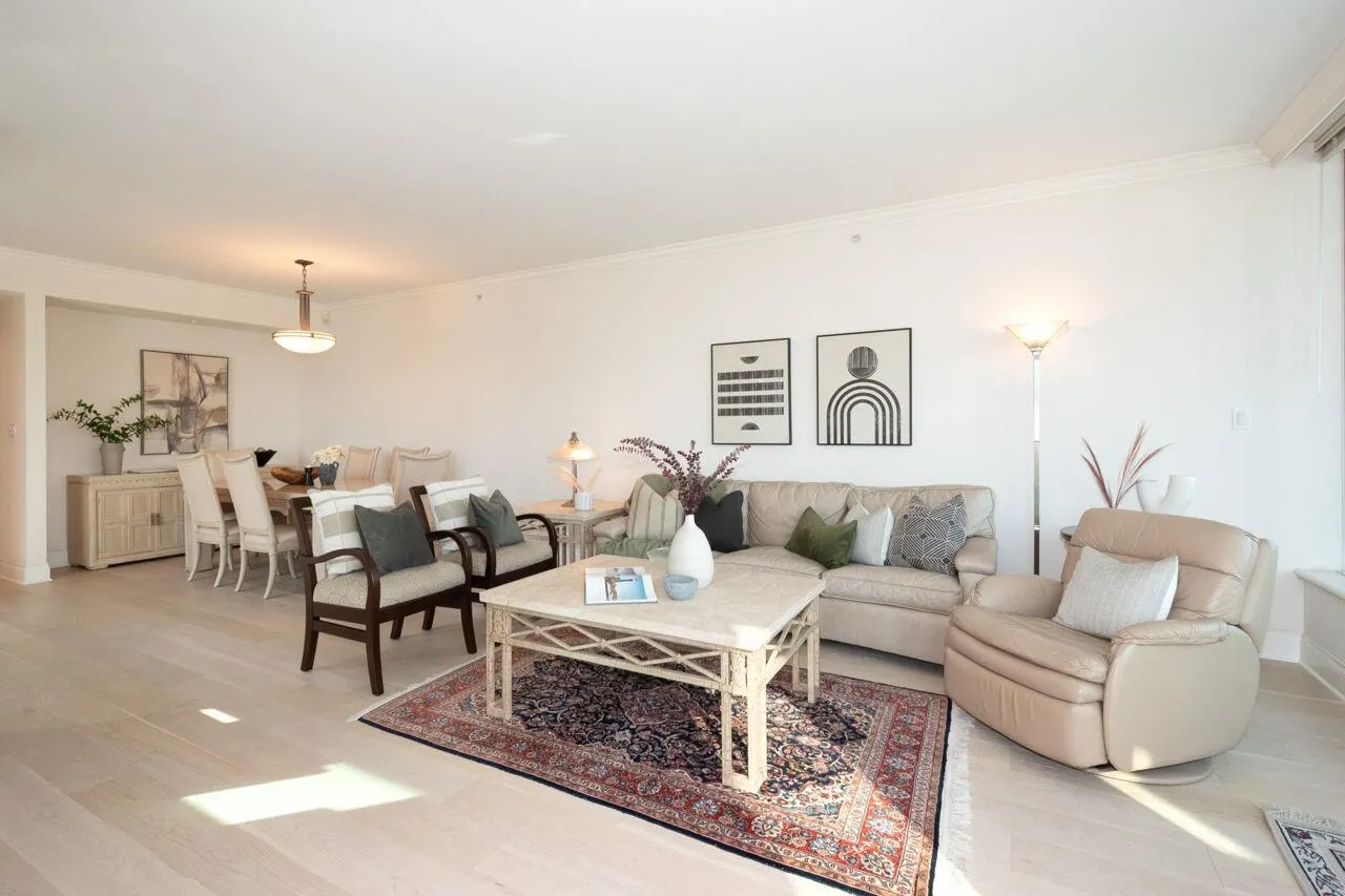1777 Bayshore Drive #1303
