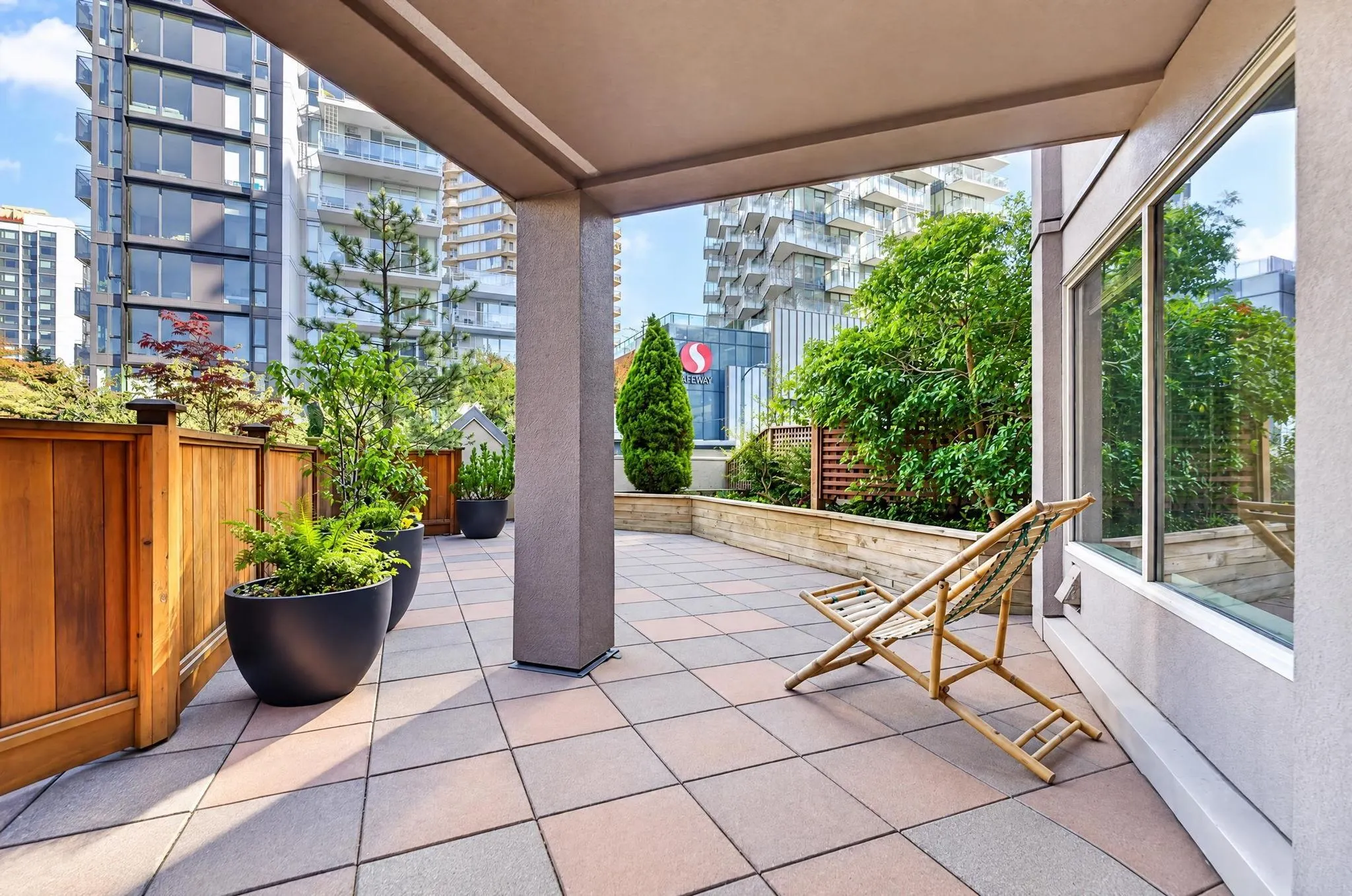 1208 Bidwell Street #105