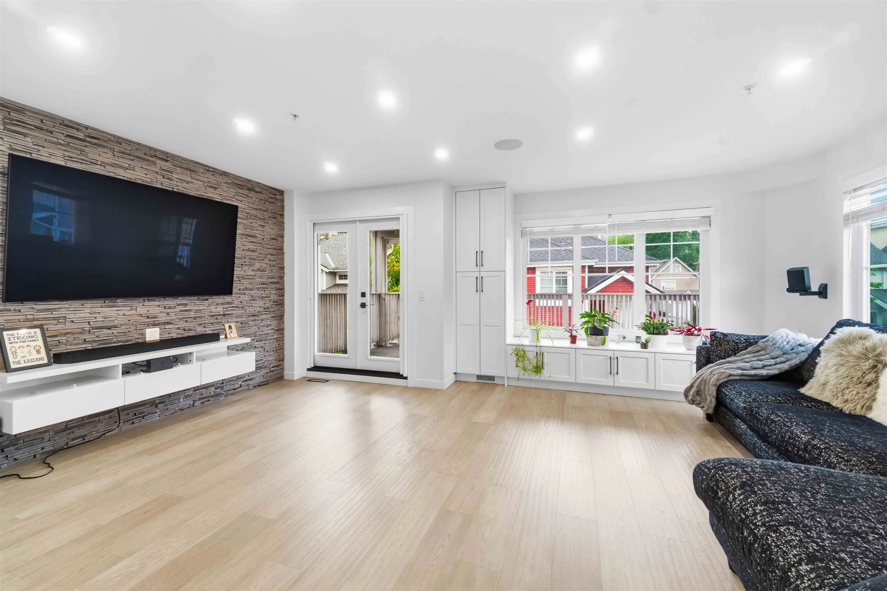 3000 Riverbend Drive #313
