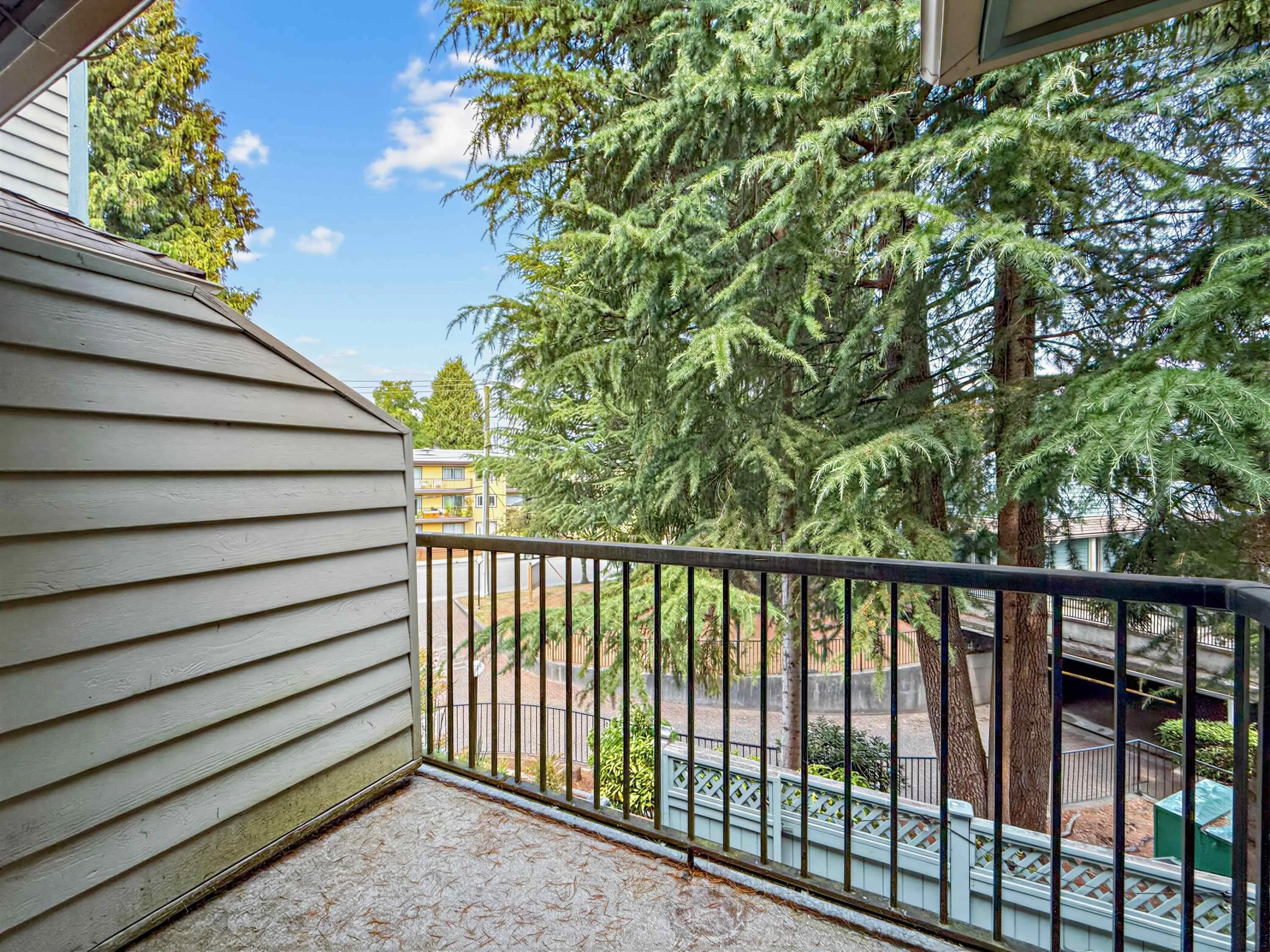 7110 Barnet Road #10