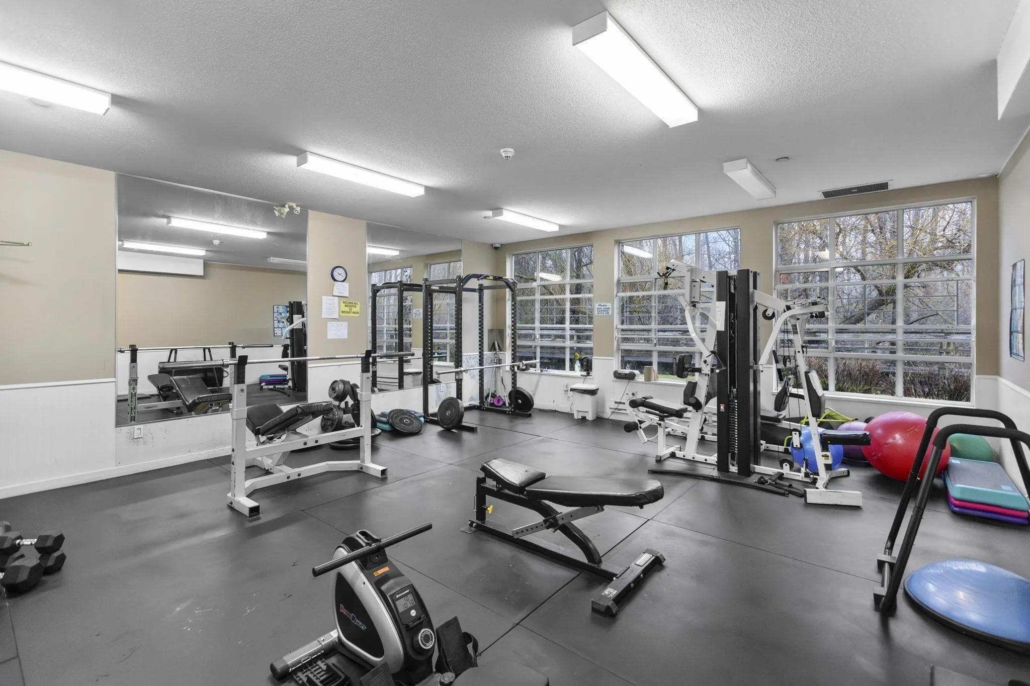 2551 Parkview Lane #217