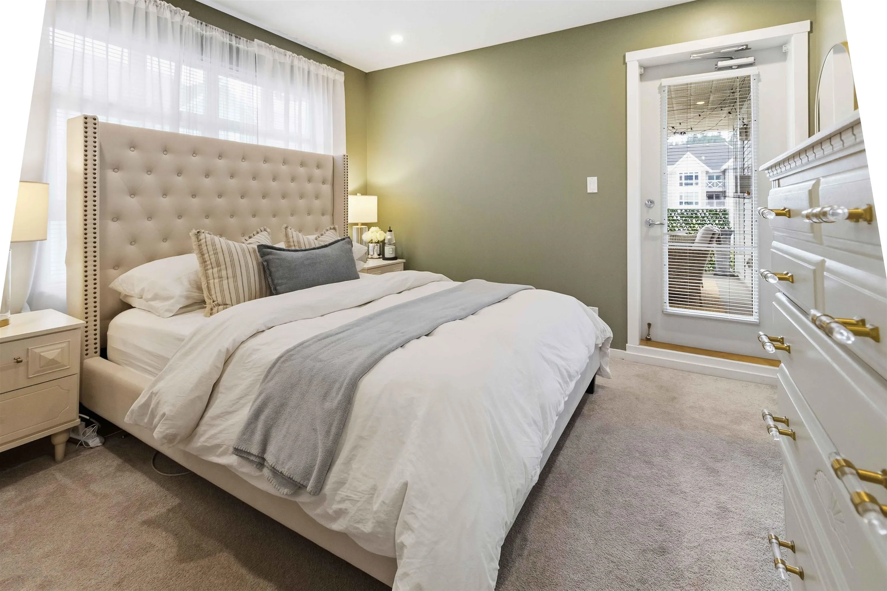 3142 St Johns Street #401