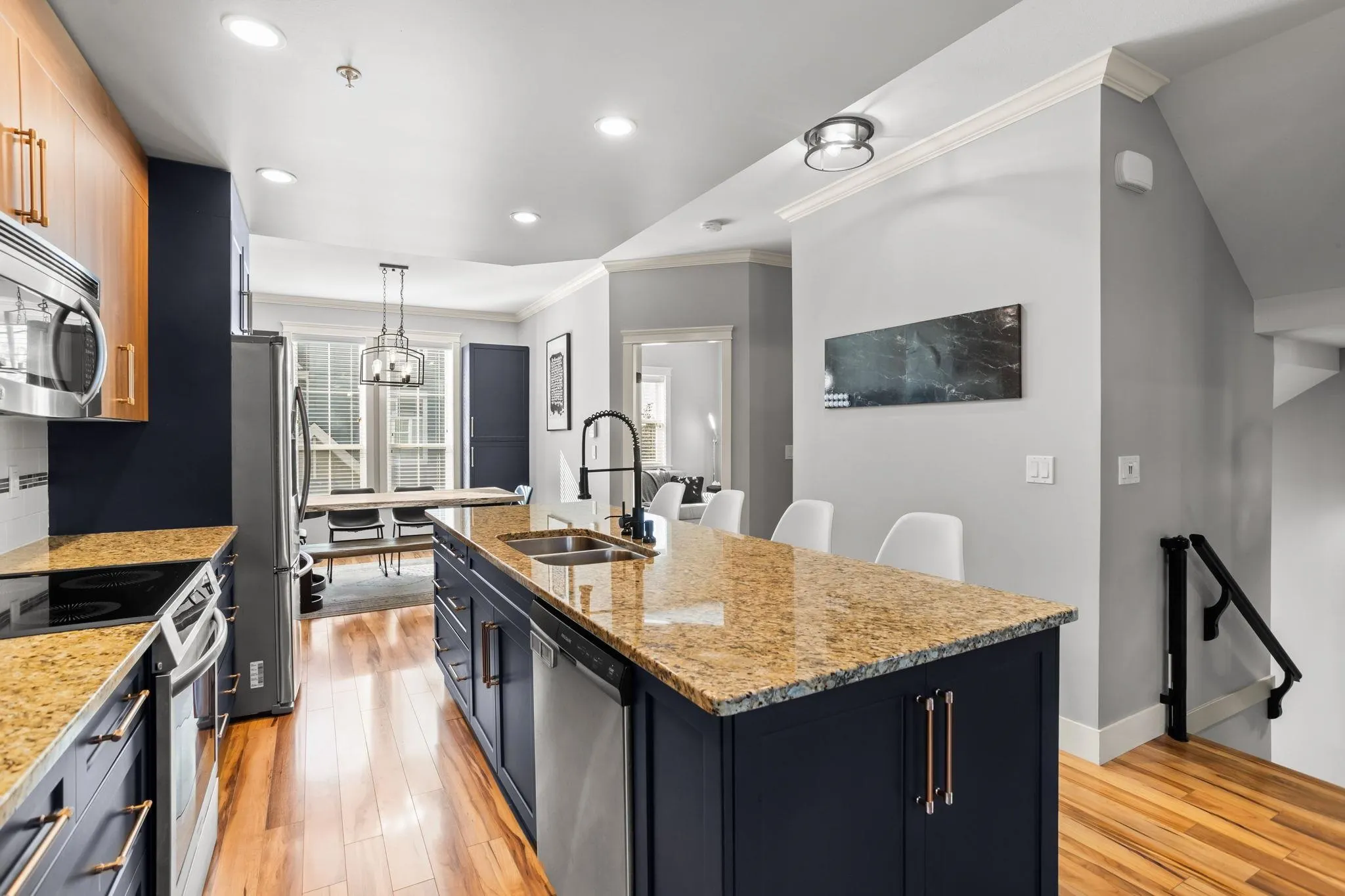 45137 Nicomen Crescent #10