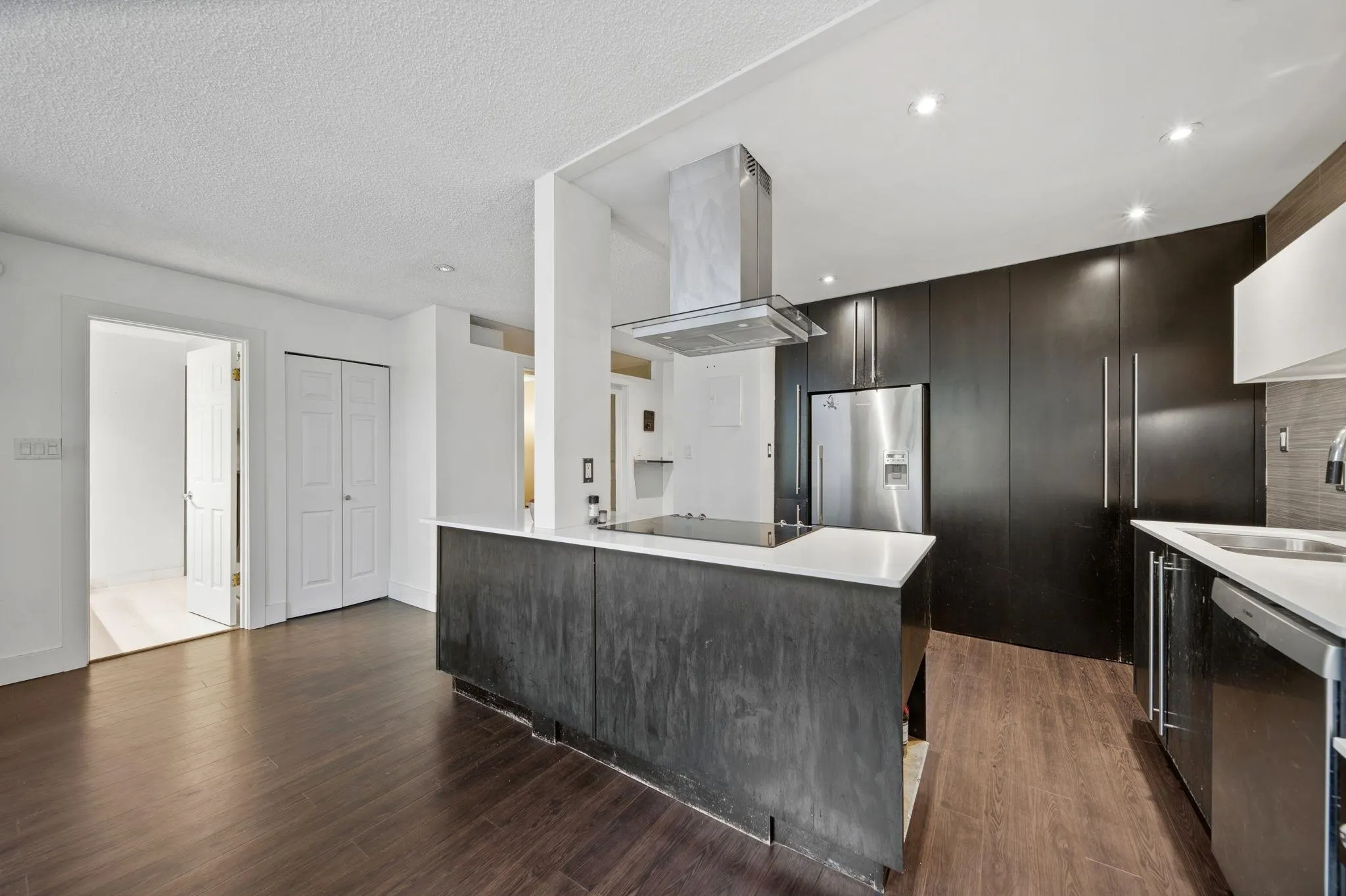 141 W 13th Street #304