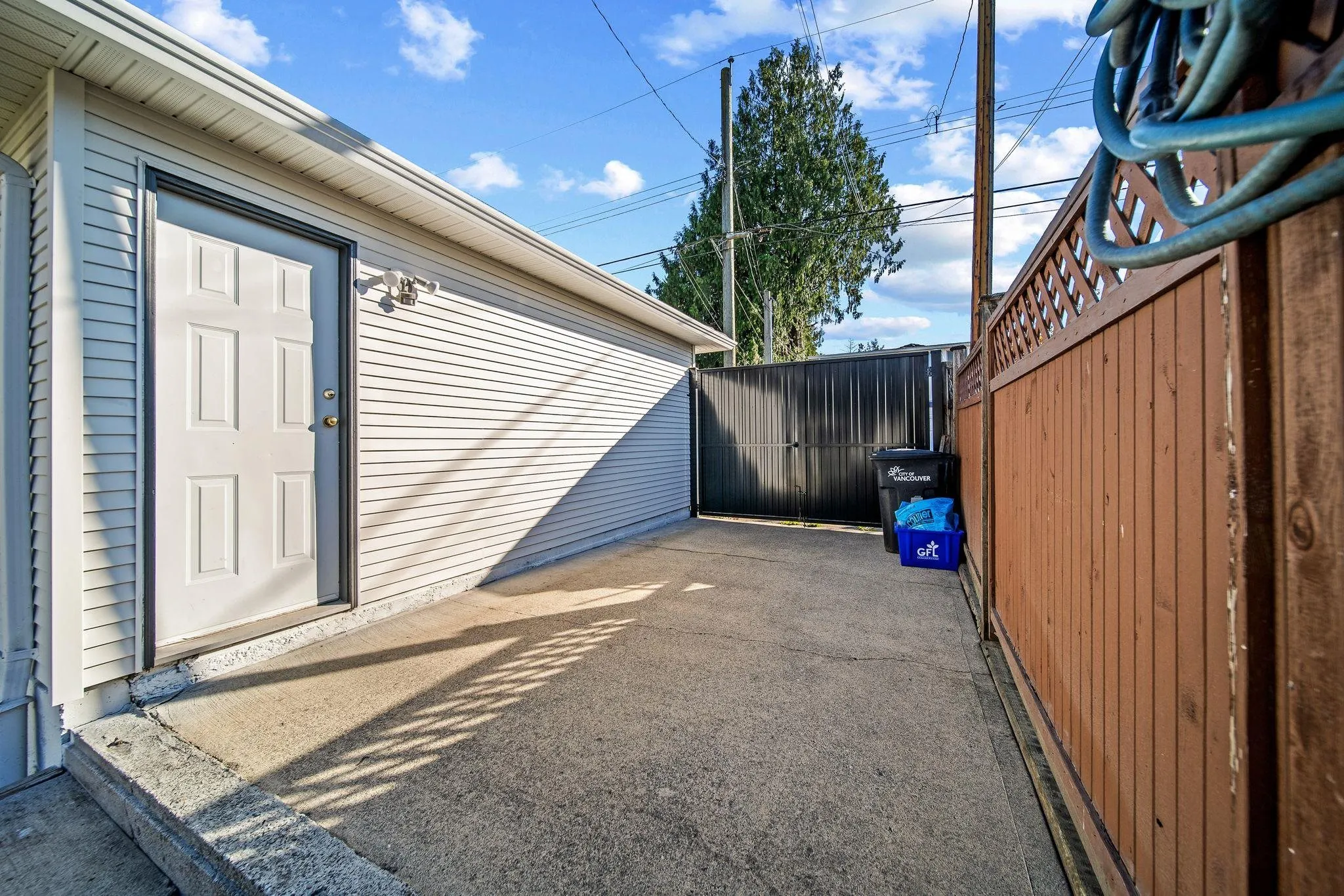 1170 E 18th Avenue