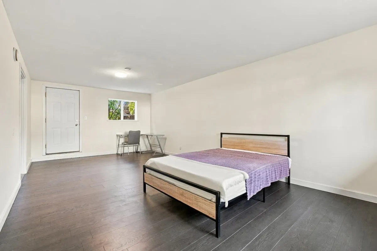 14036 102a Avenue