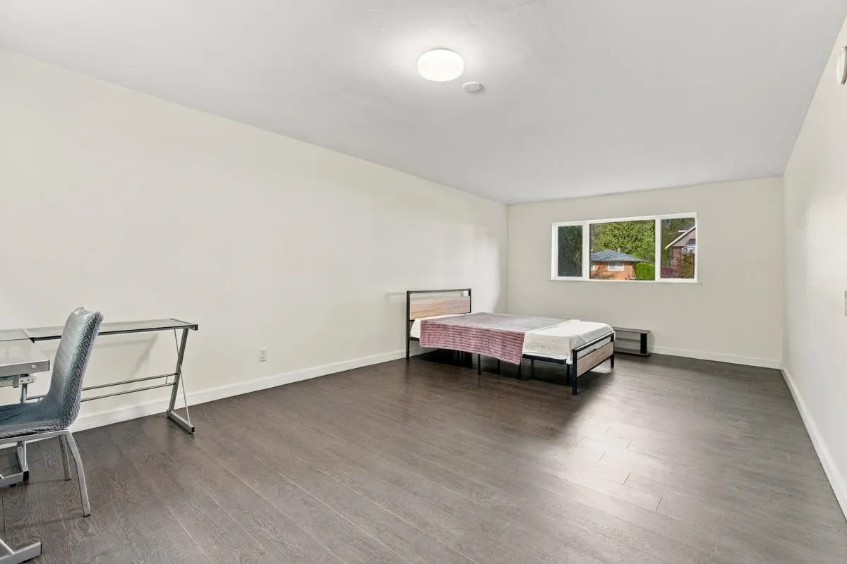 14036 102a Avenue