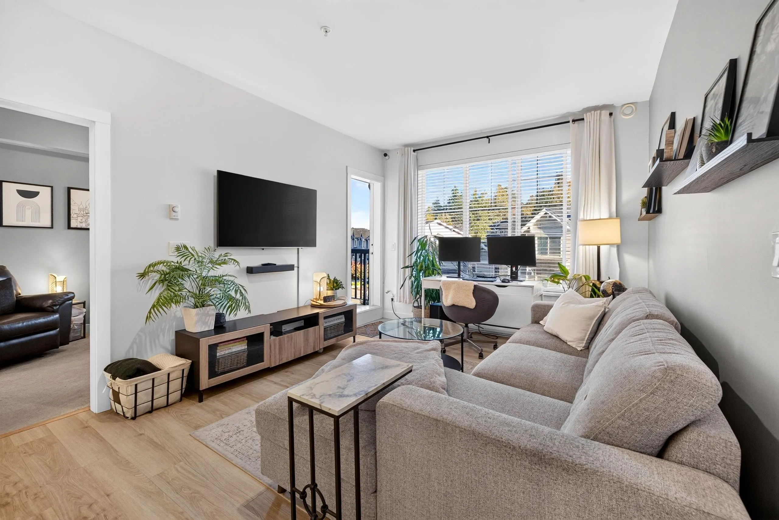20487 65 Avenue #B306