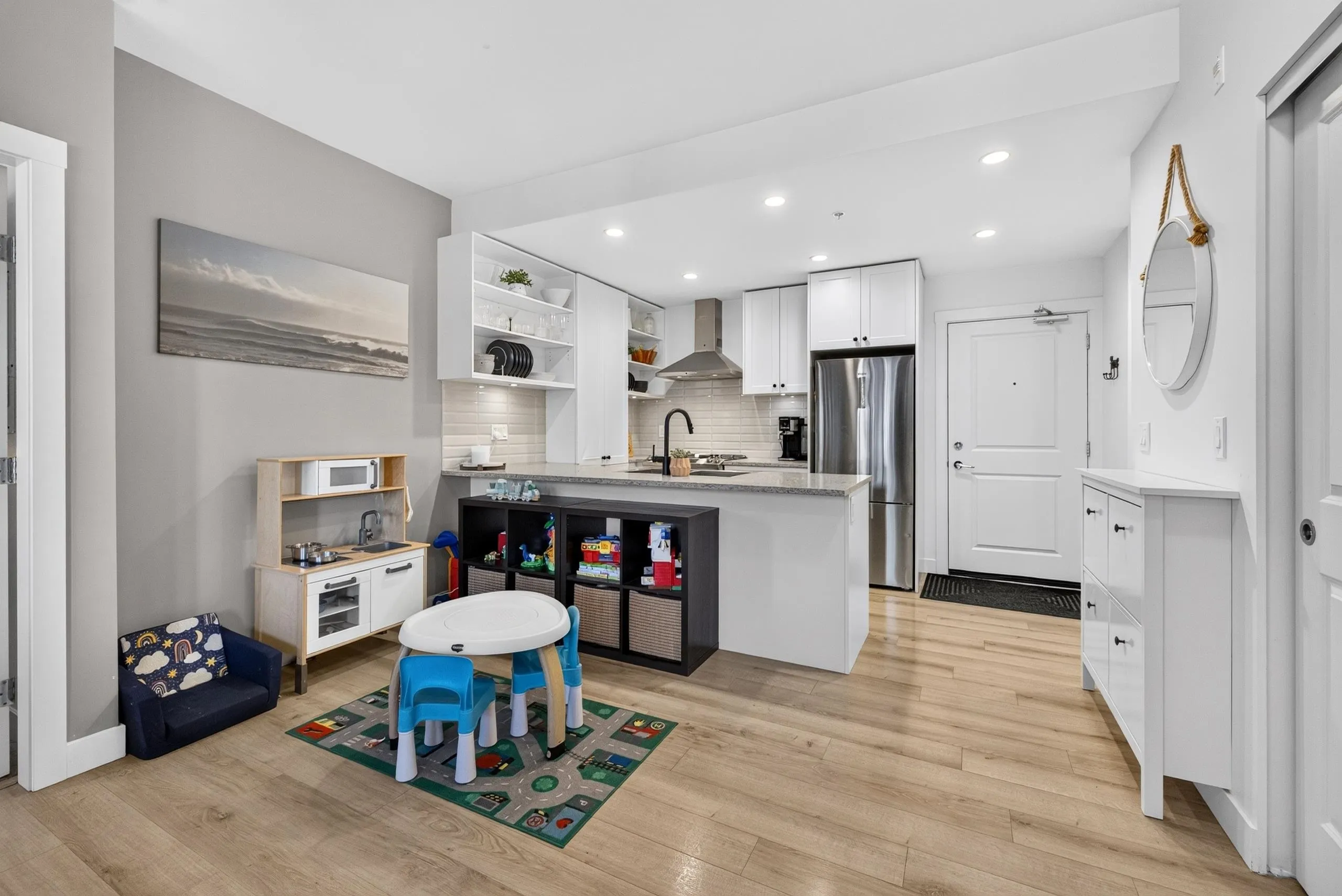 20487 65 Avenue #B306