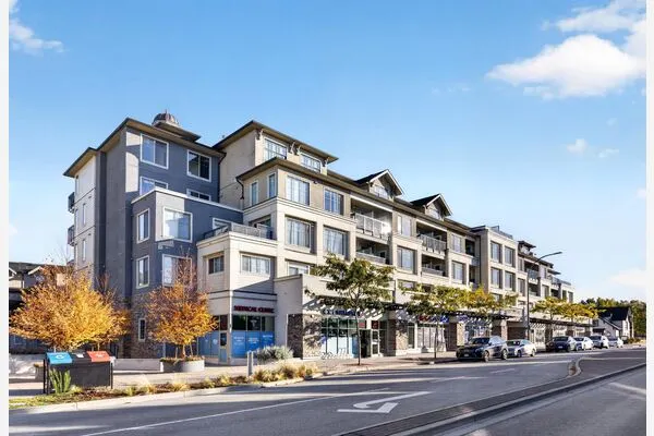 20487 65 Avenue #B306
