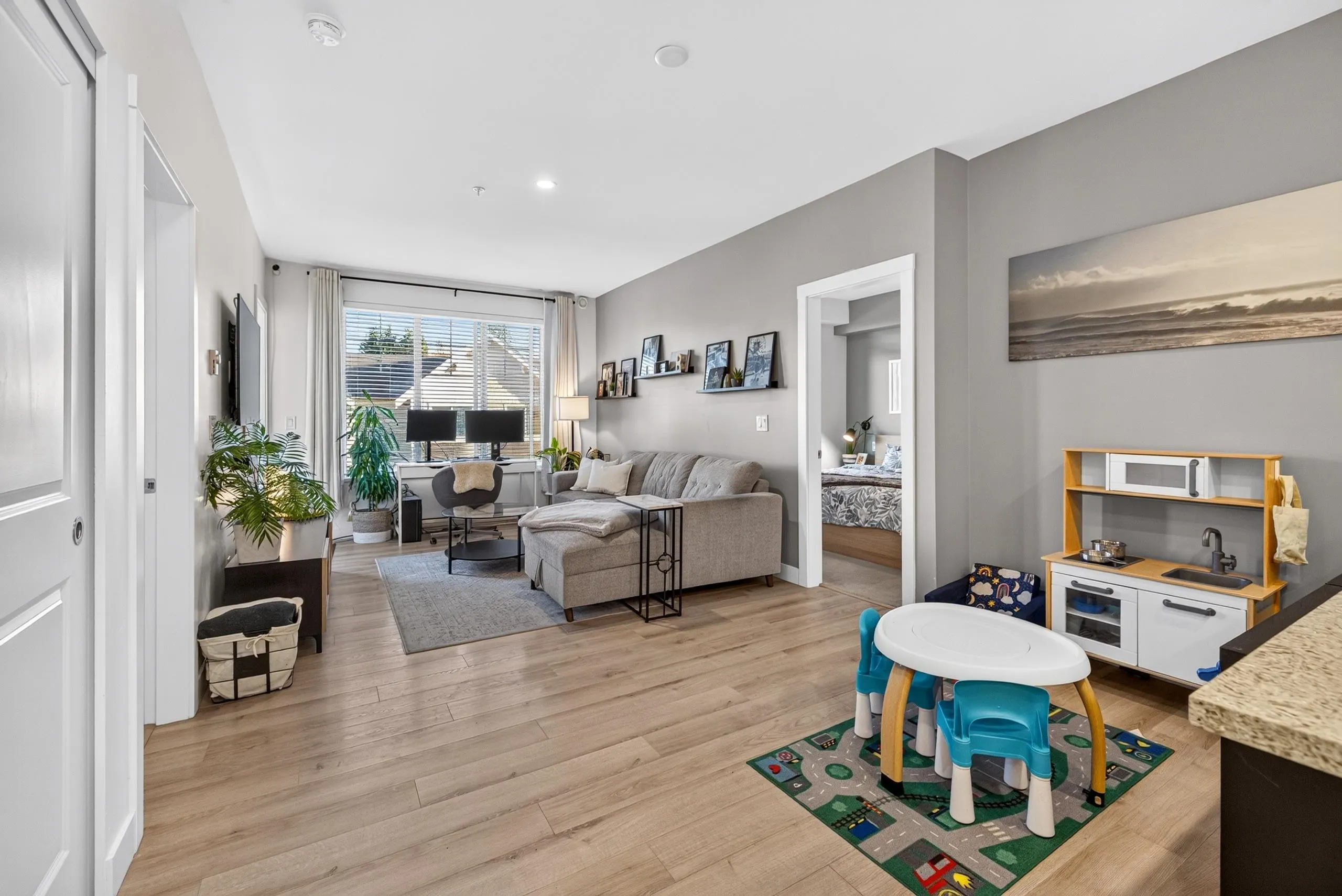 20487 65 Avenue #B306