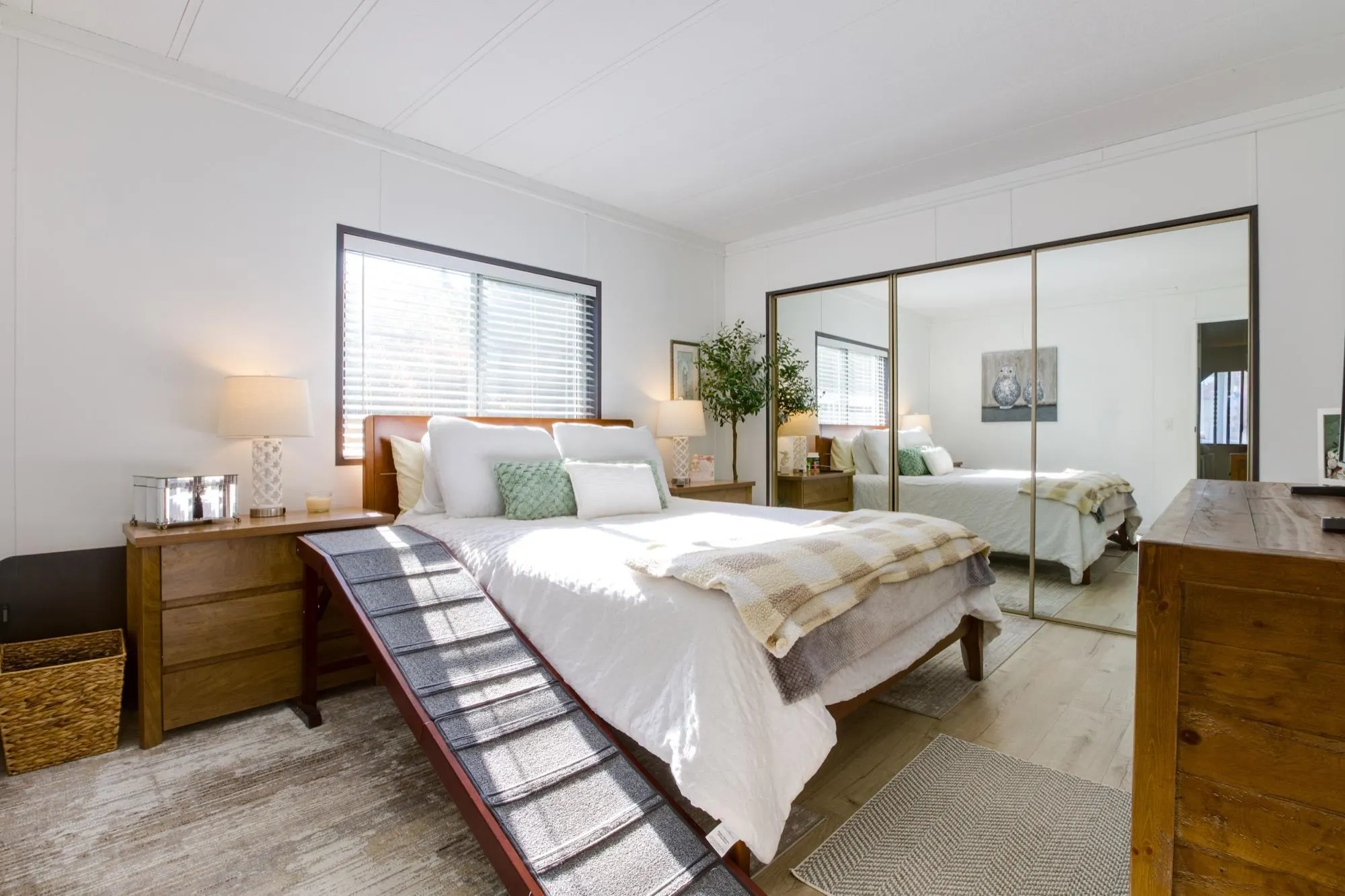15875 20 Avenue #65