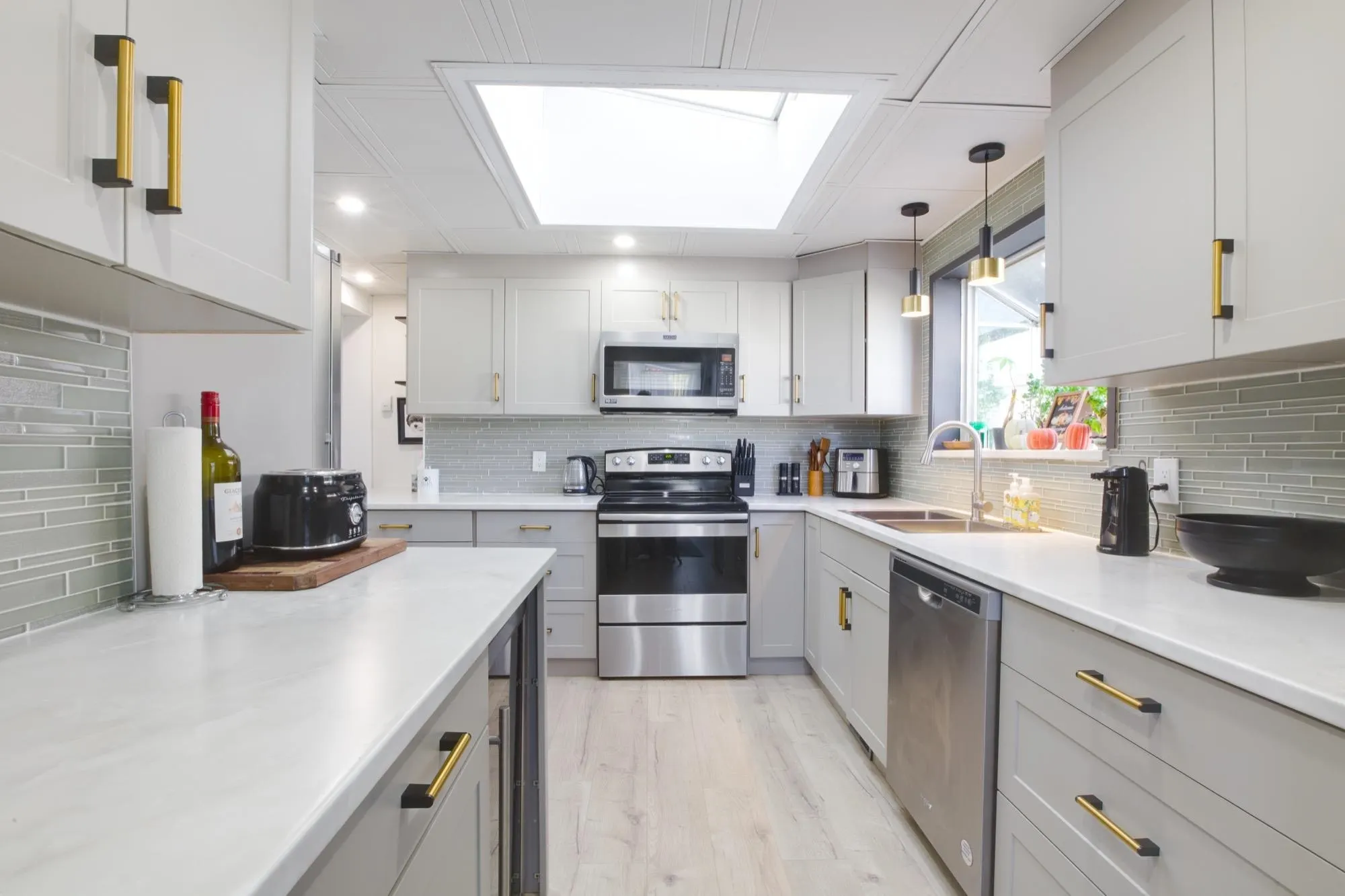15875 20 Avenue #65