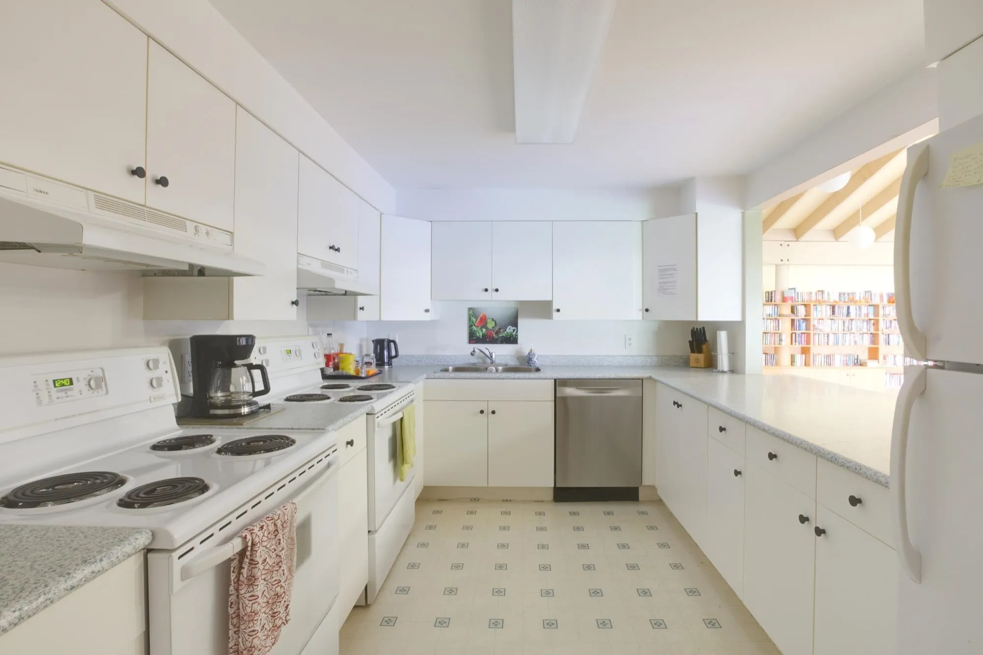 15875 20 Avenue #65