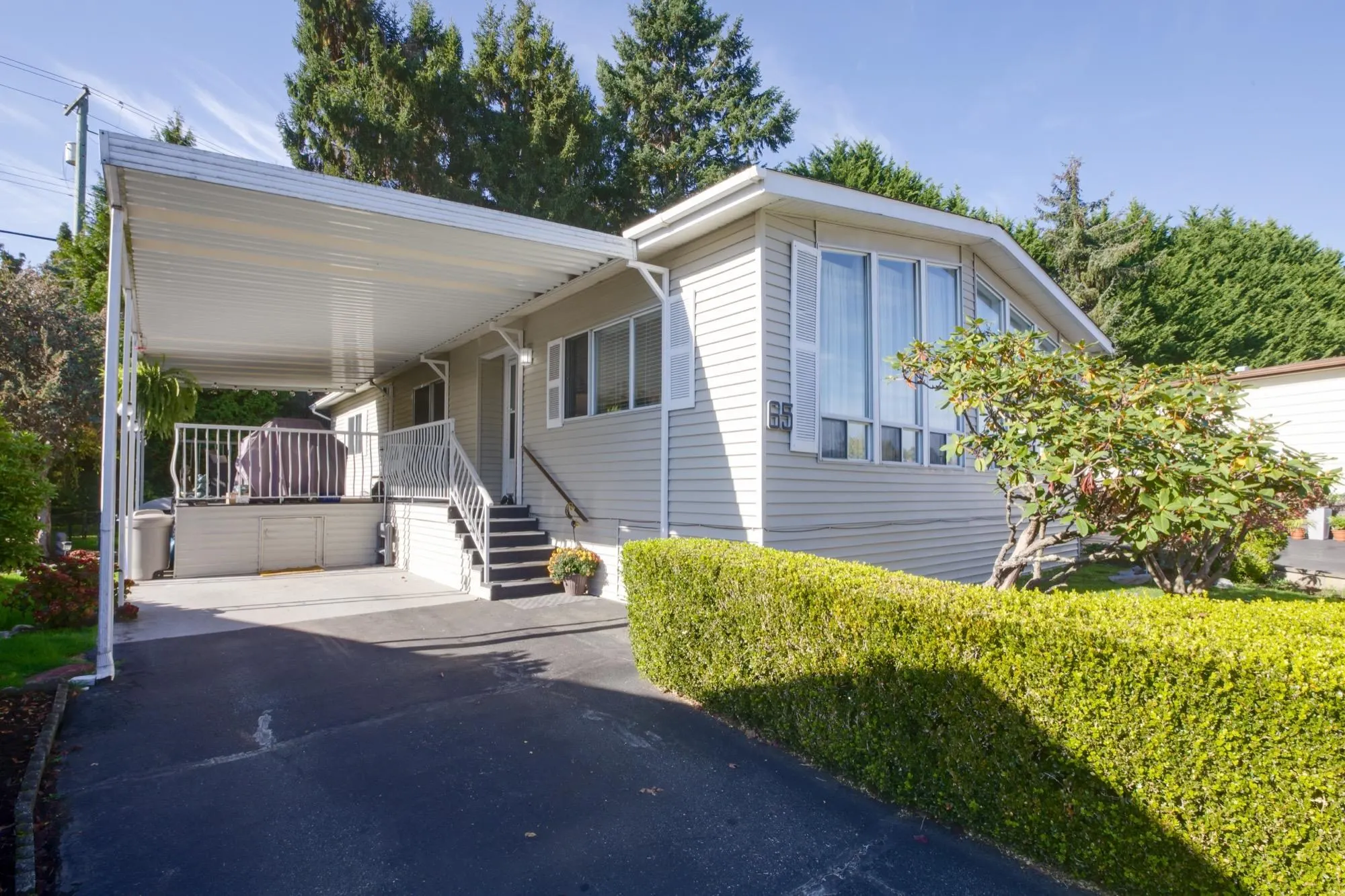 15875 20 Avenue #65