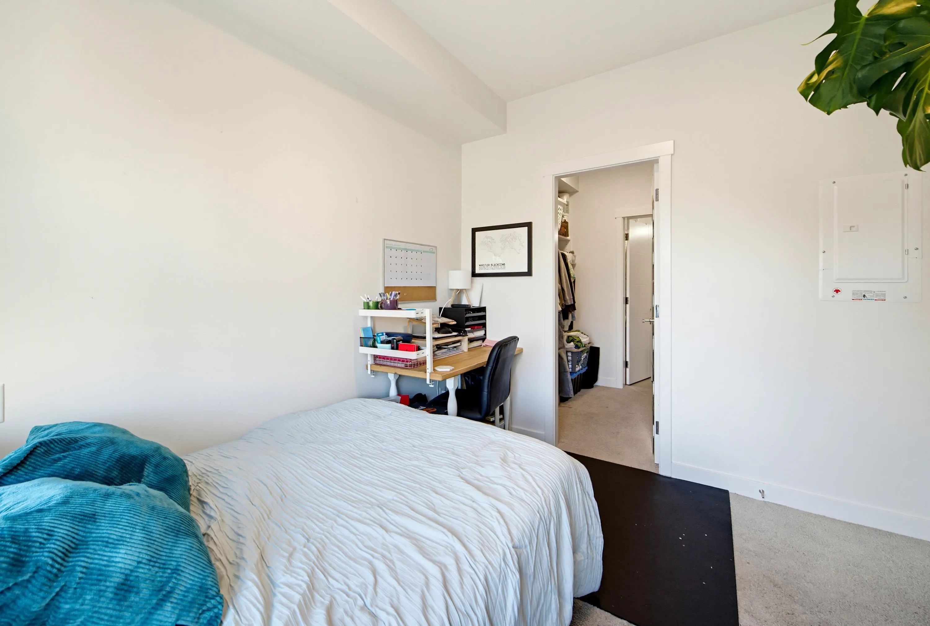 5504 Brydon Crescent #215
