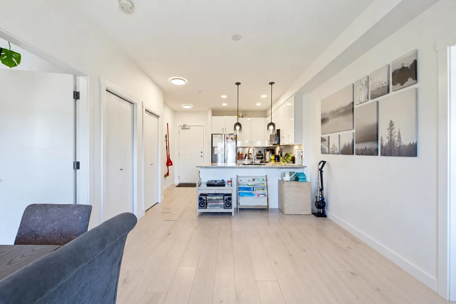 5504 Brydon Crescent #215