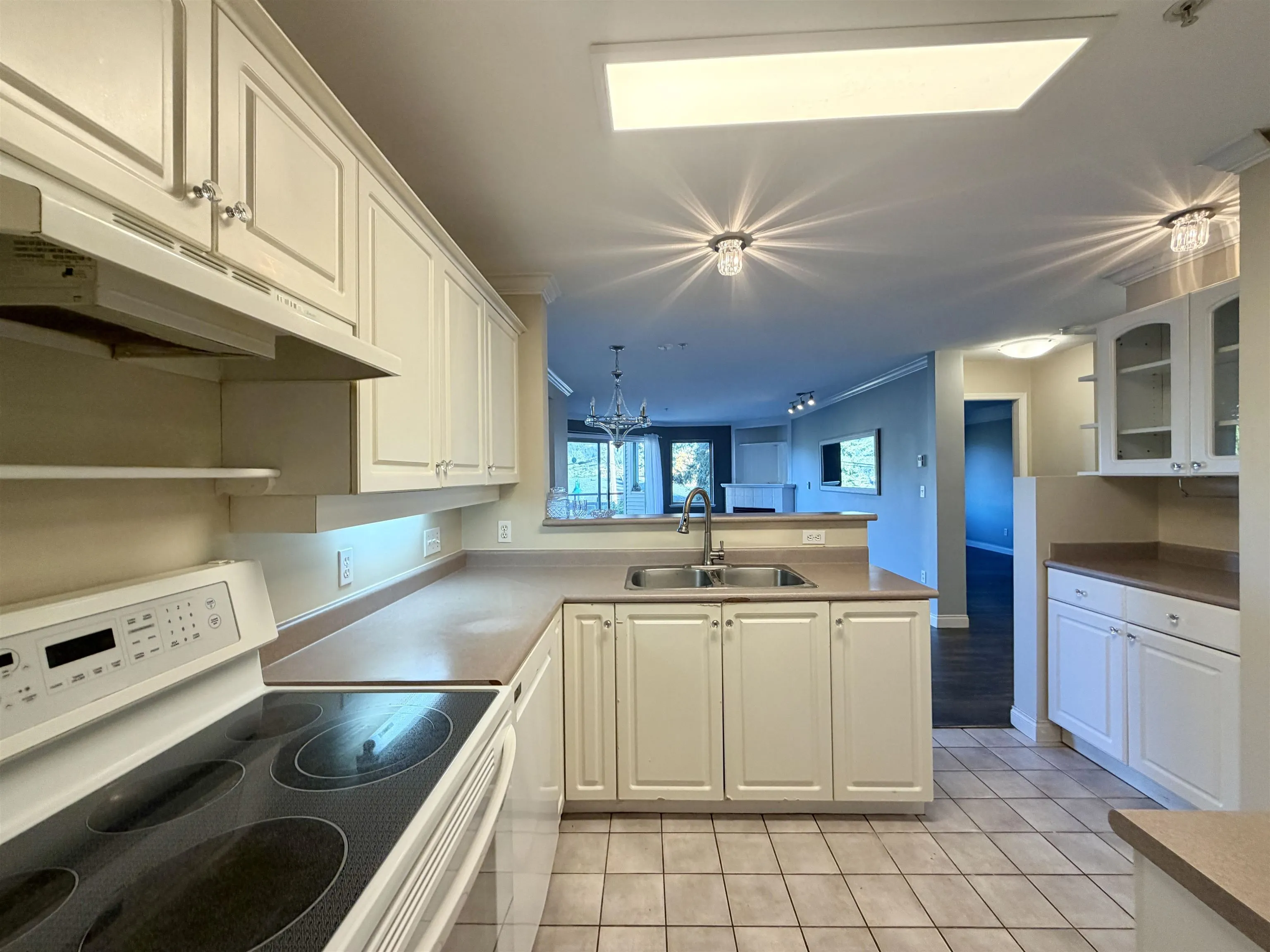 5780 Trail Avenue #111