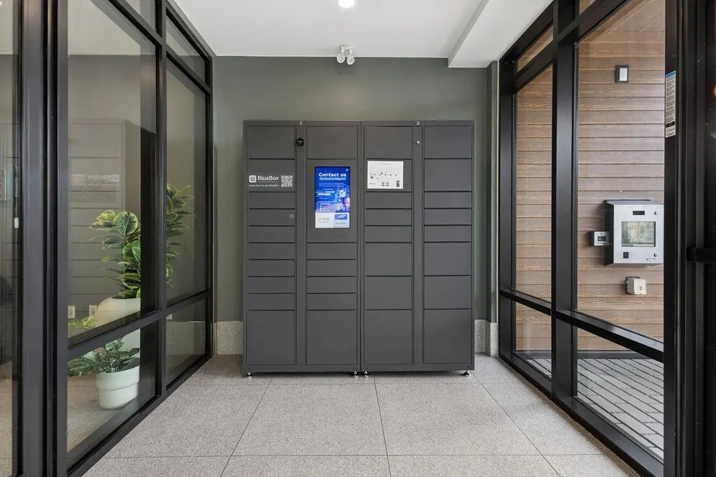 2450 Garden Drive #318