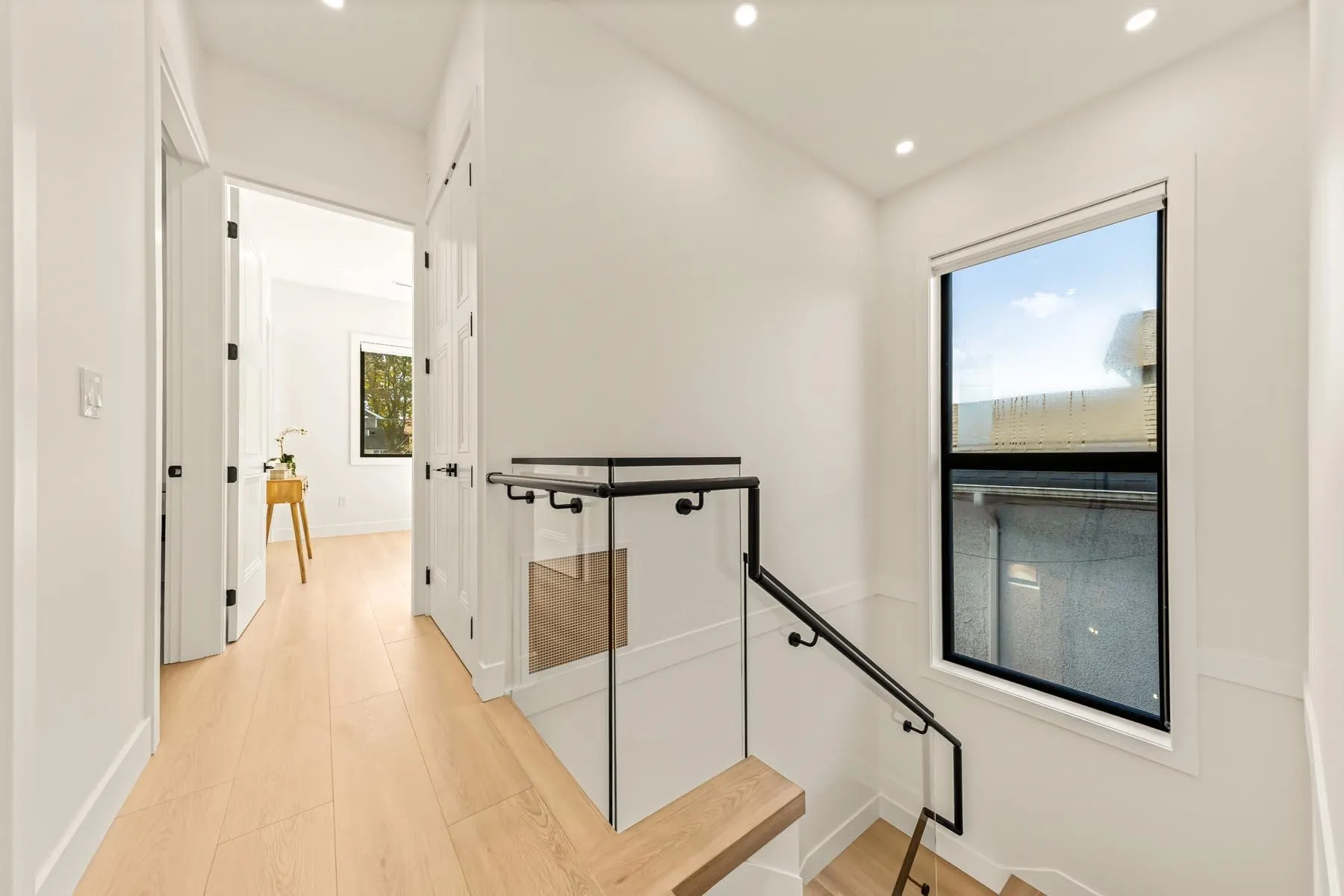 2686 Mcgill Street #2