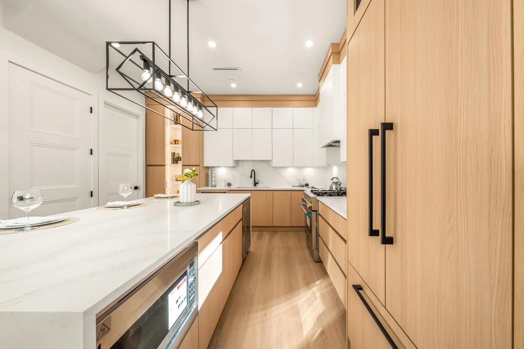 2686 Mcgill Street #2