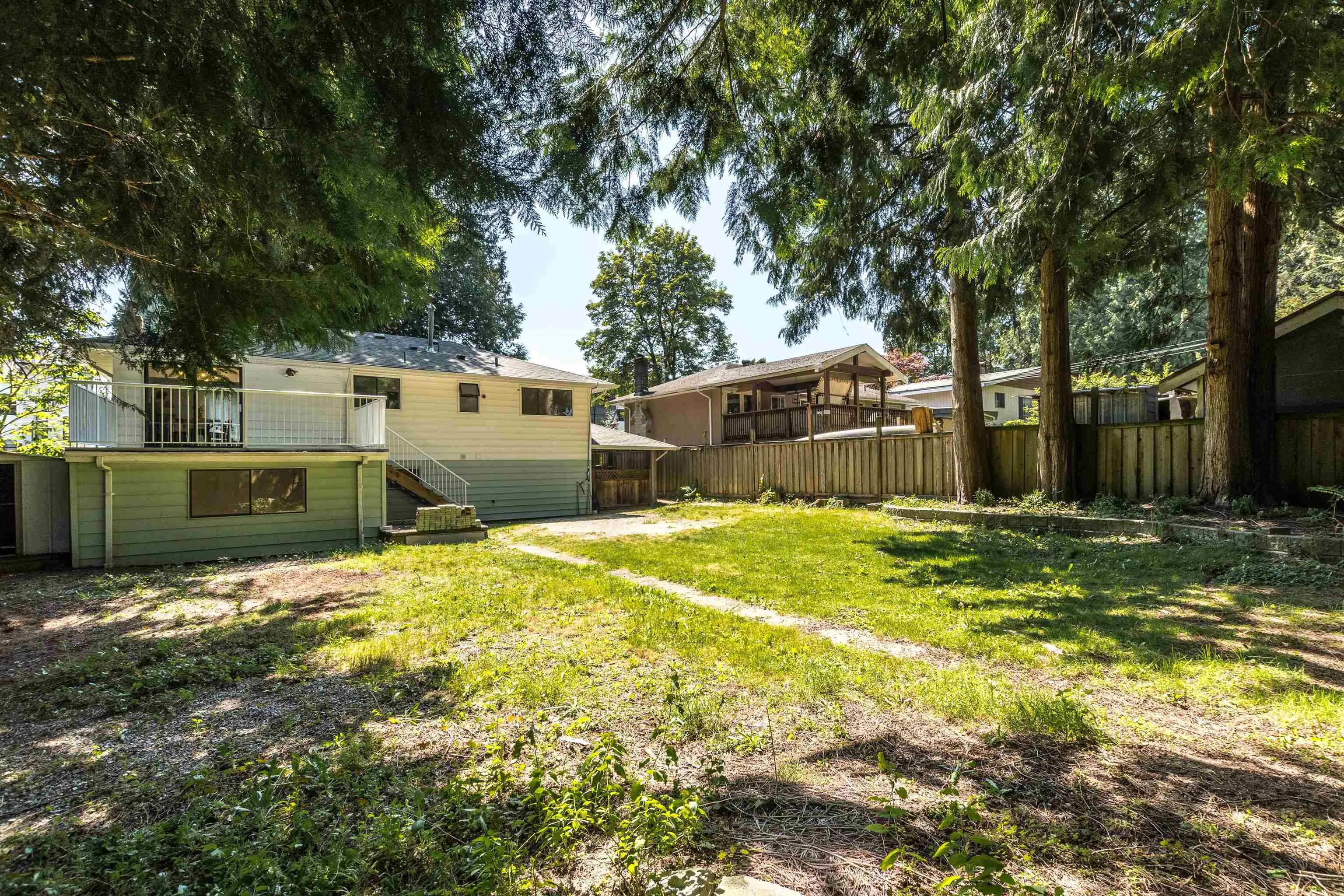 2155 Rindall Avenue