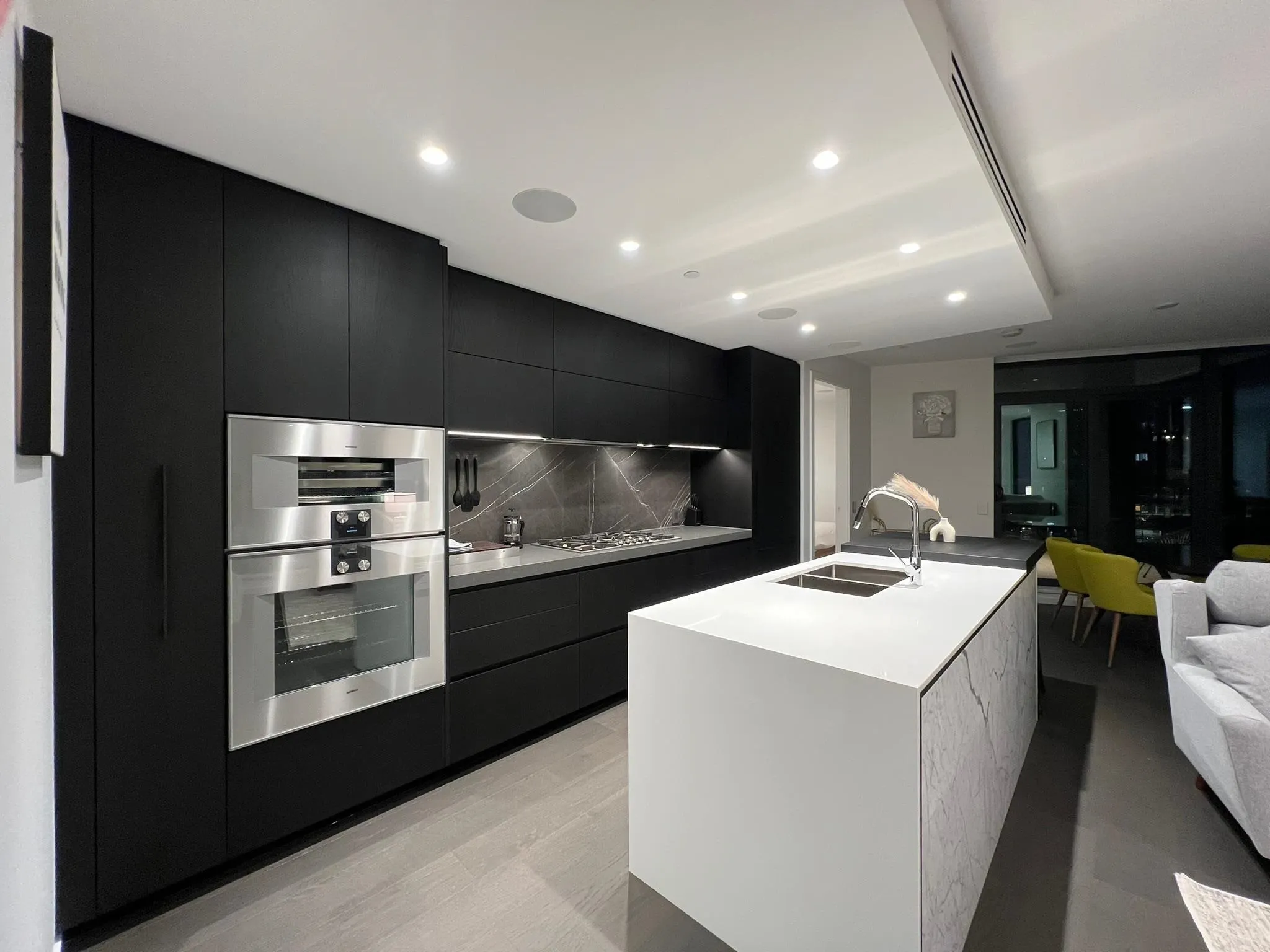 1601 Quebec Street #706