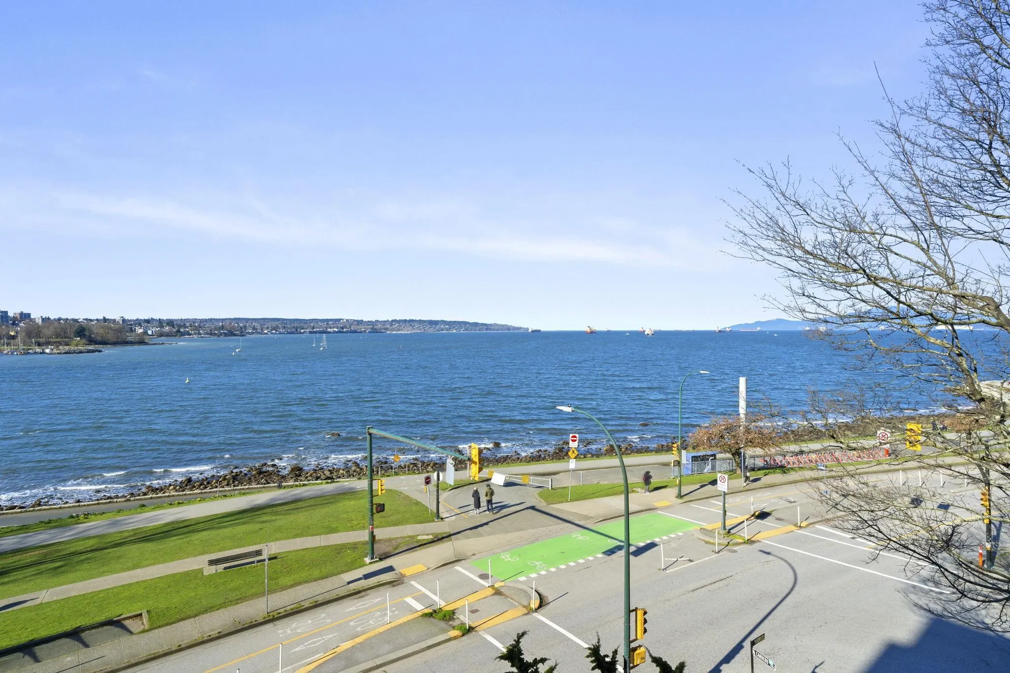 1575 Beach Avenue #402