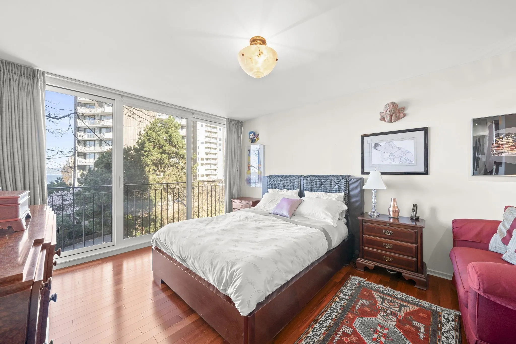 1575 Beach Avenue #402