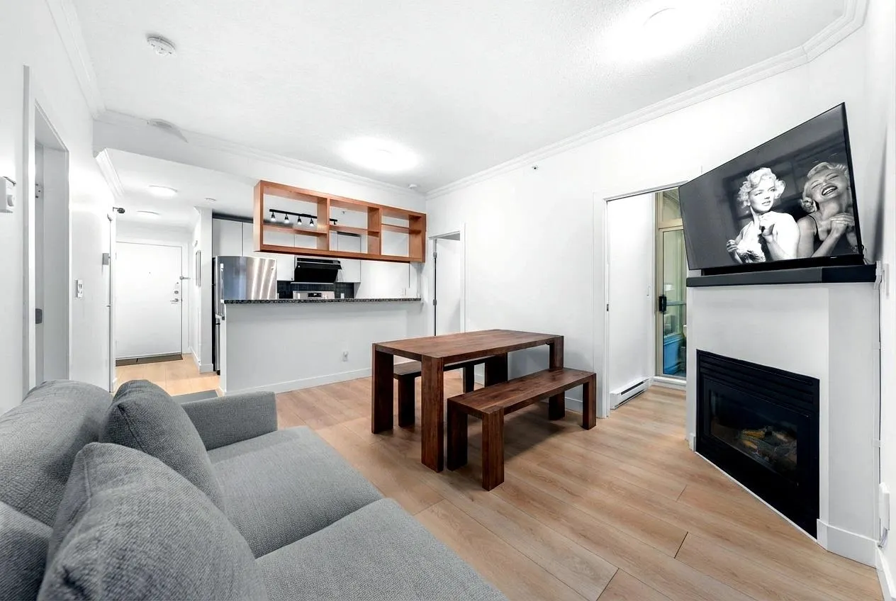 928 Richards Street #1805