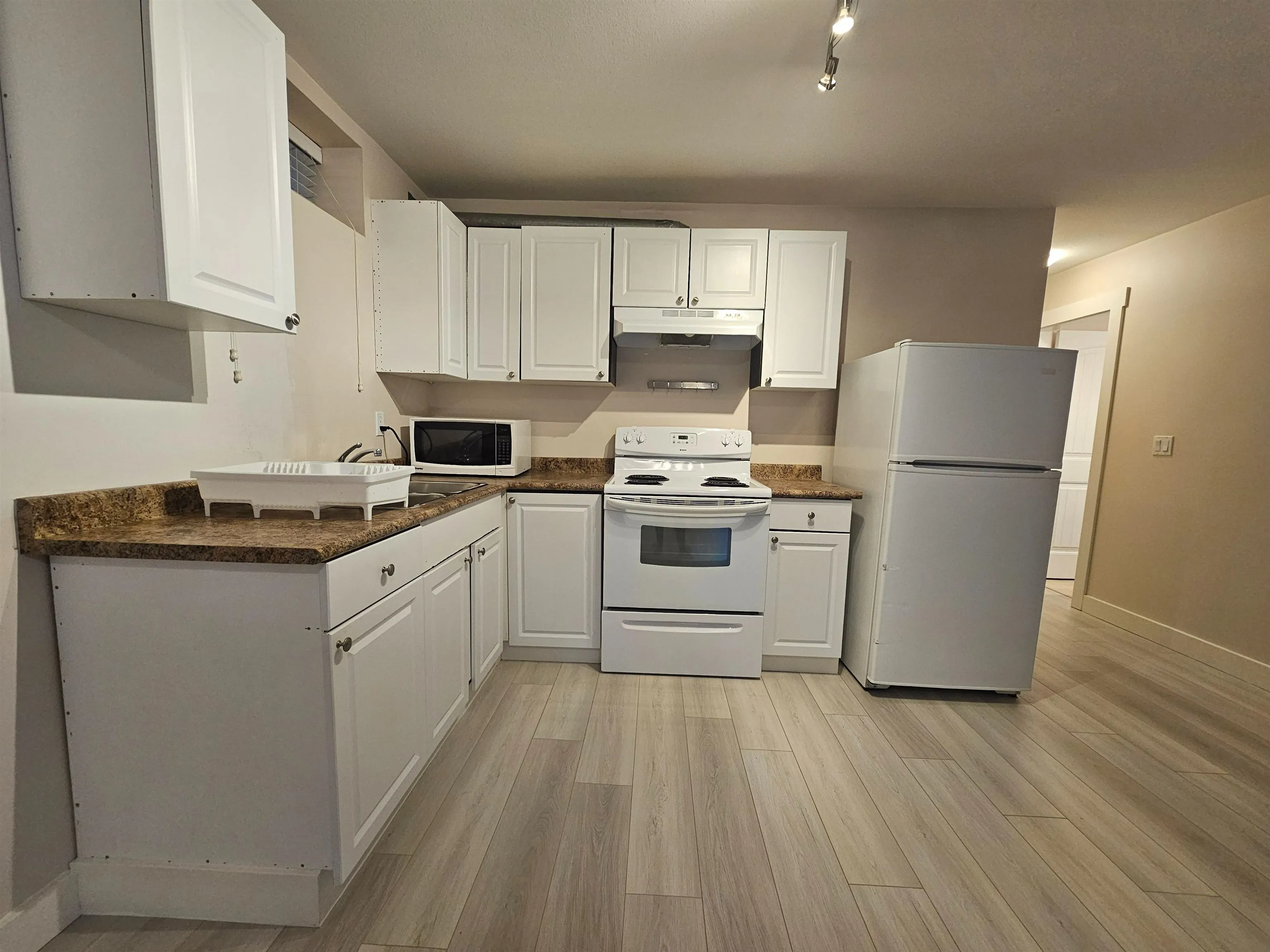 39xx Burke St