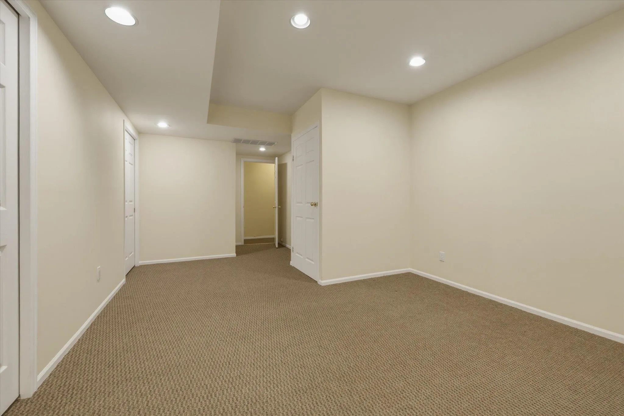 920 Citadel Drive #18